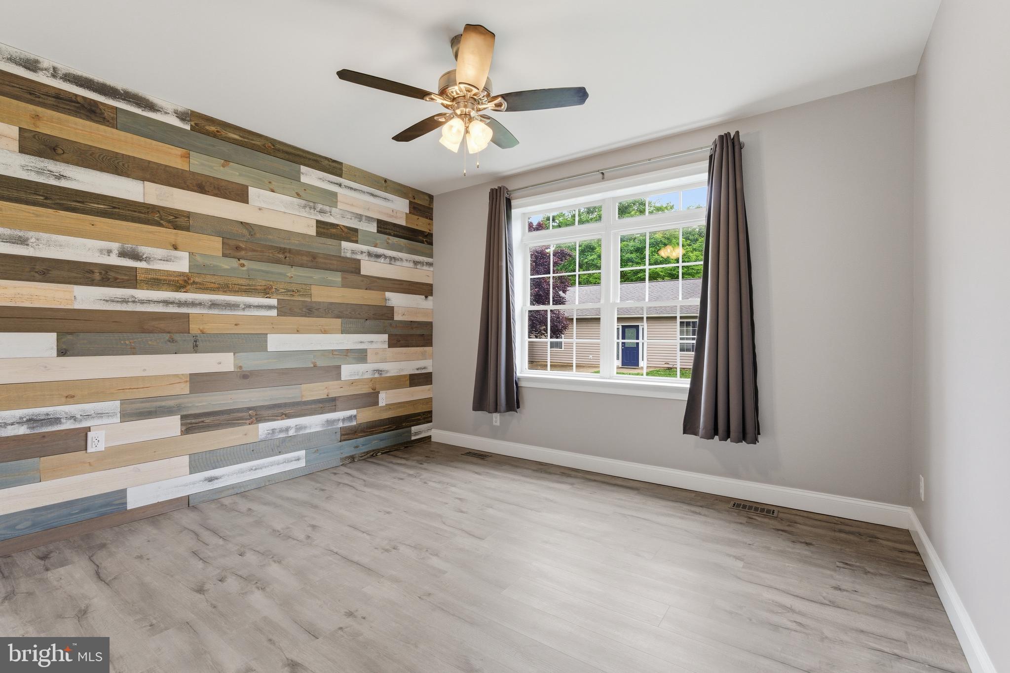 SYLVAN RUN ESTATES - Residential