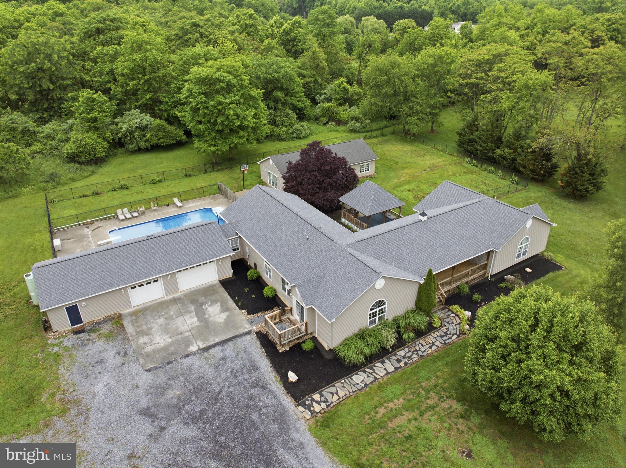 SYLVAN RUN ESTATES - Residential