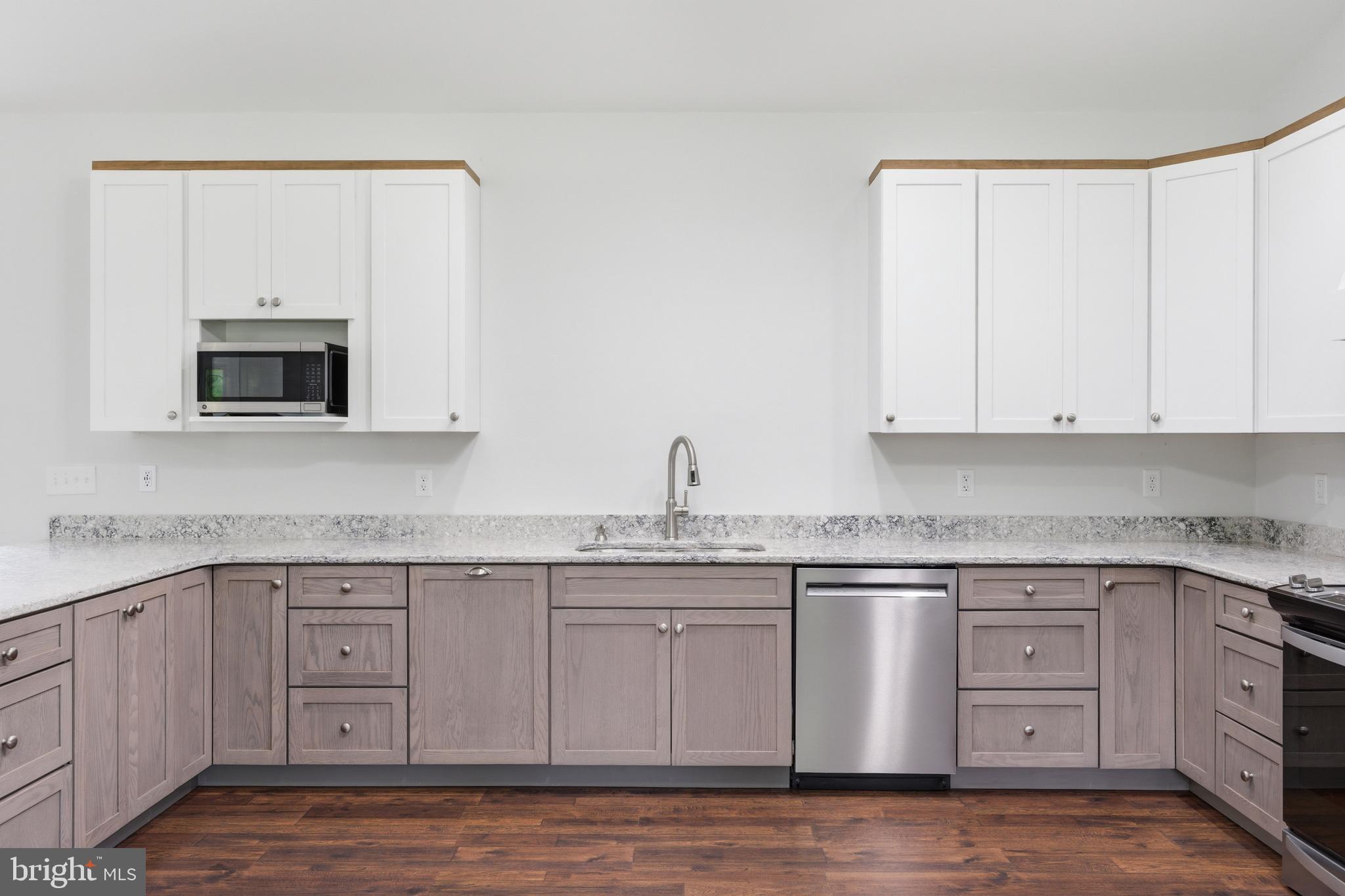 SYLVAN RUN ESTATES - Residential