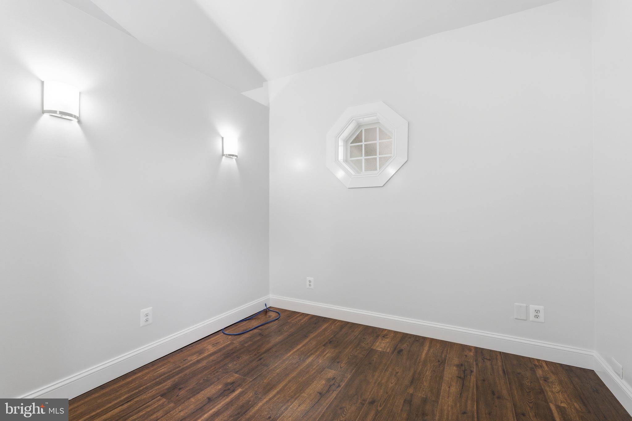 SYLVAN RUN ESTATES - Residential
