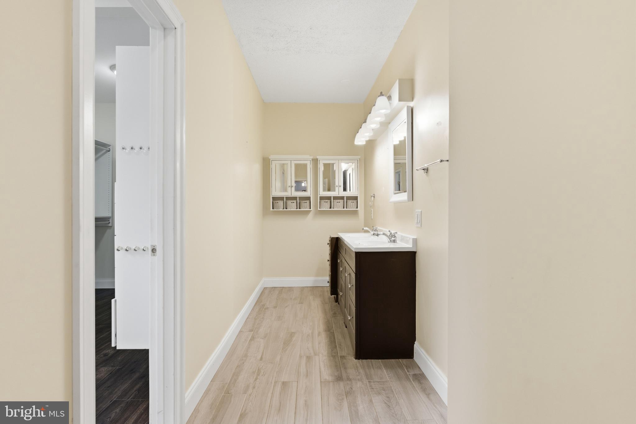 SYLVAN RUN ESTATES - Residential