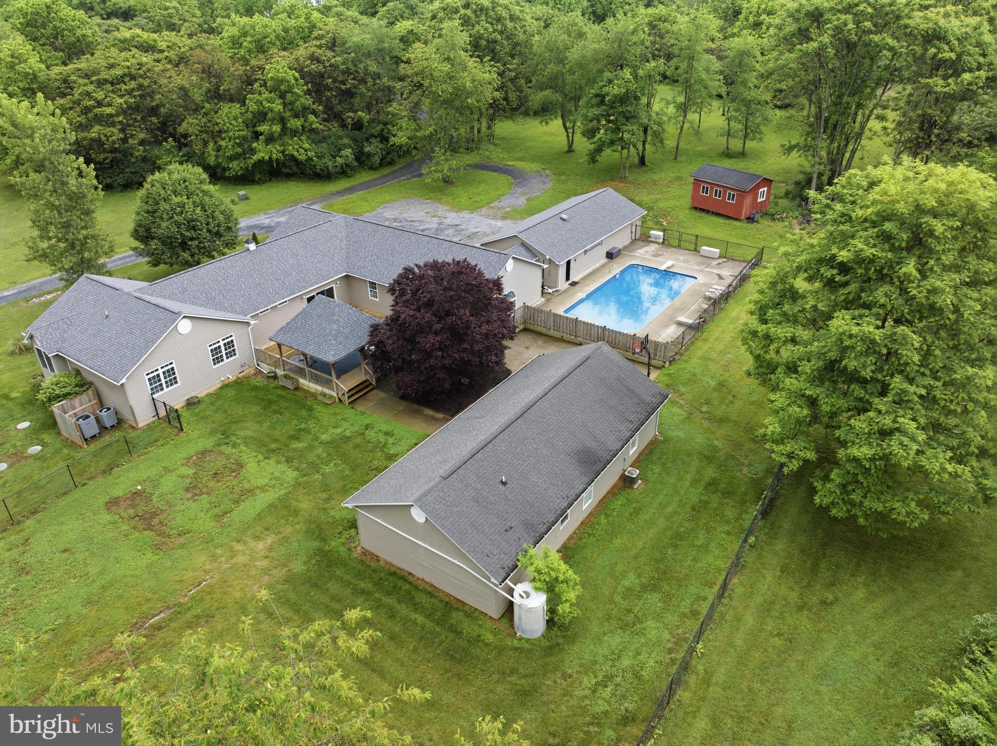 SYLVAN RUN ESTATES - Residential
