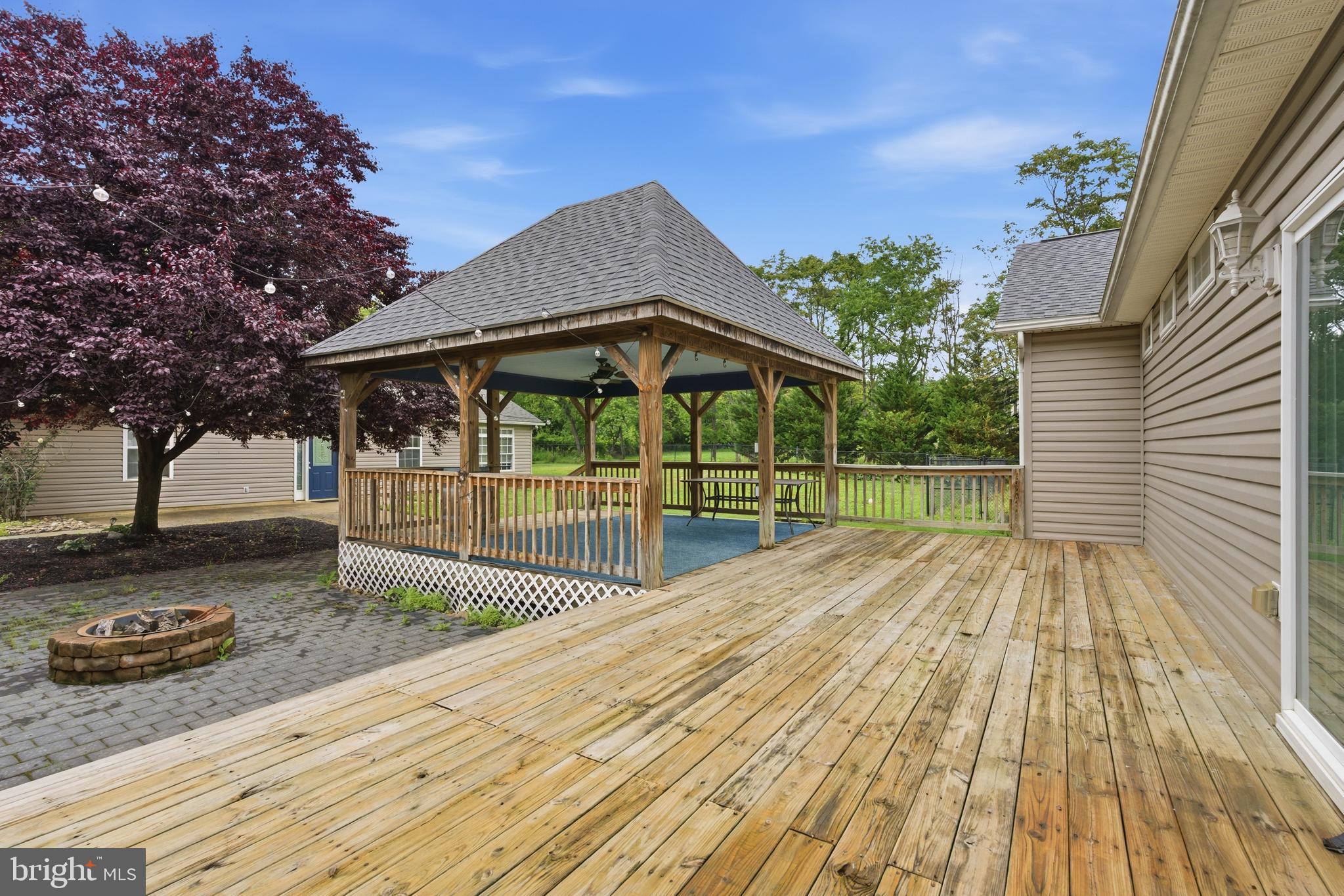 SYLVAN RUN ESTATES - Residential