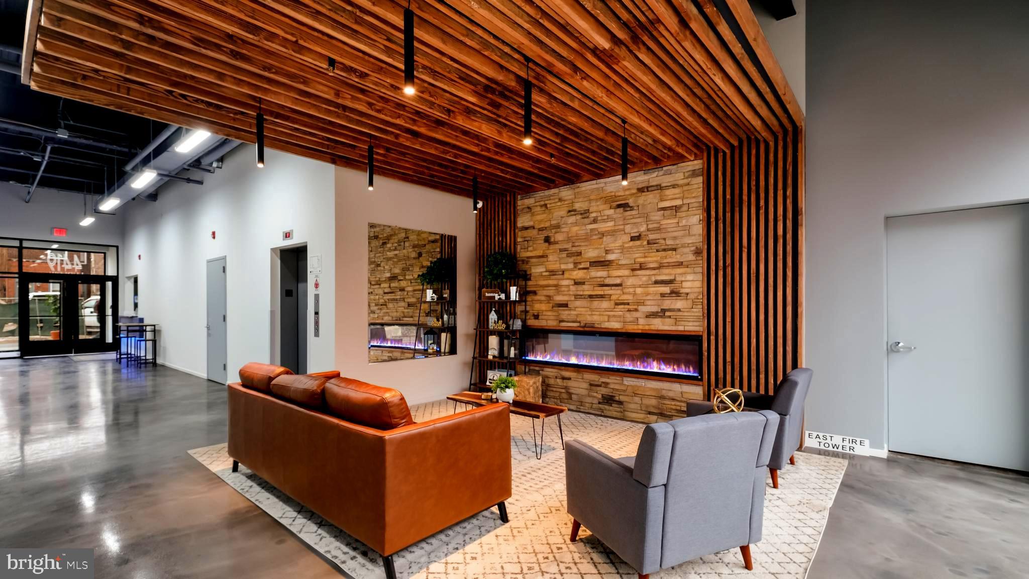 SPRUCE HILL - Residential Lease