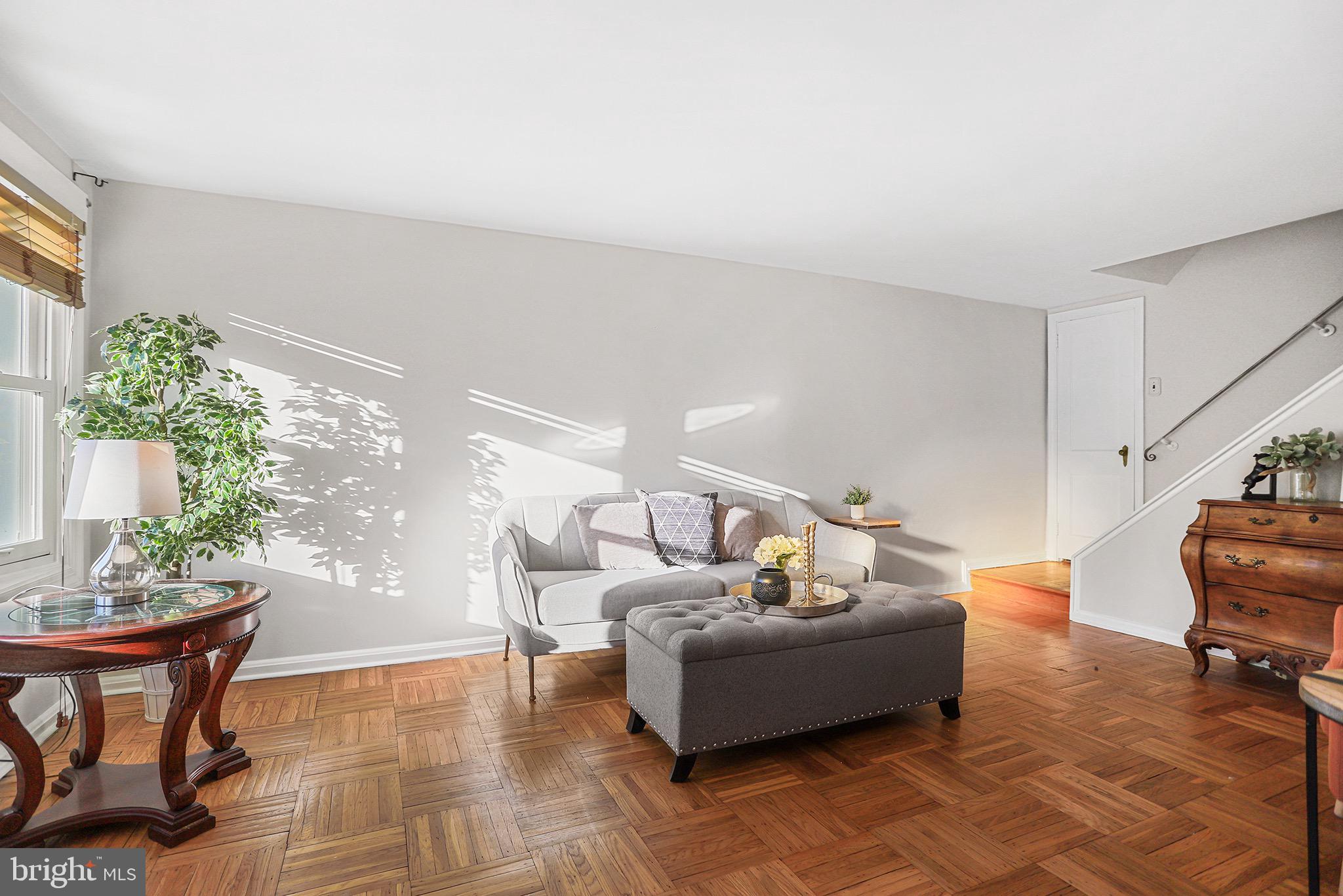 LEEDOM ESTS - Residential