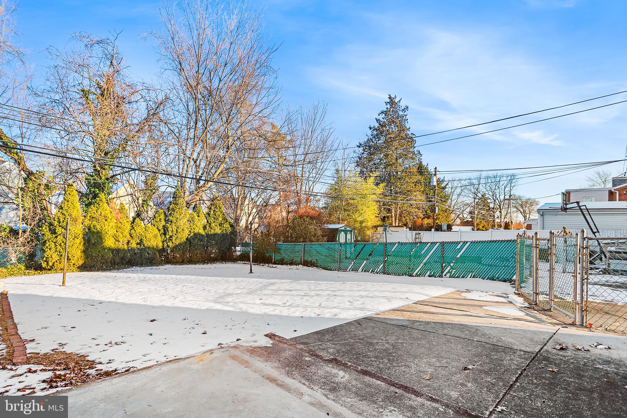 LEEDOM ESTS - Residential