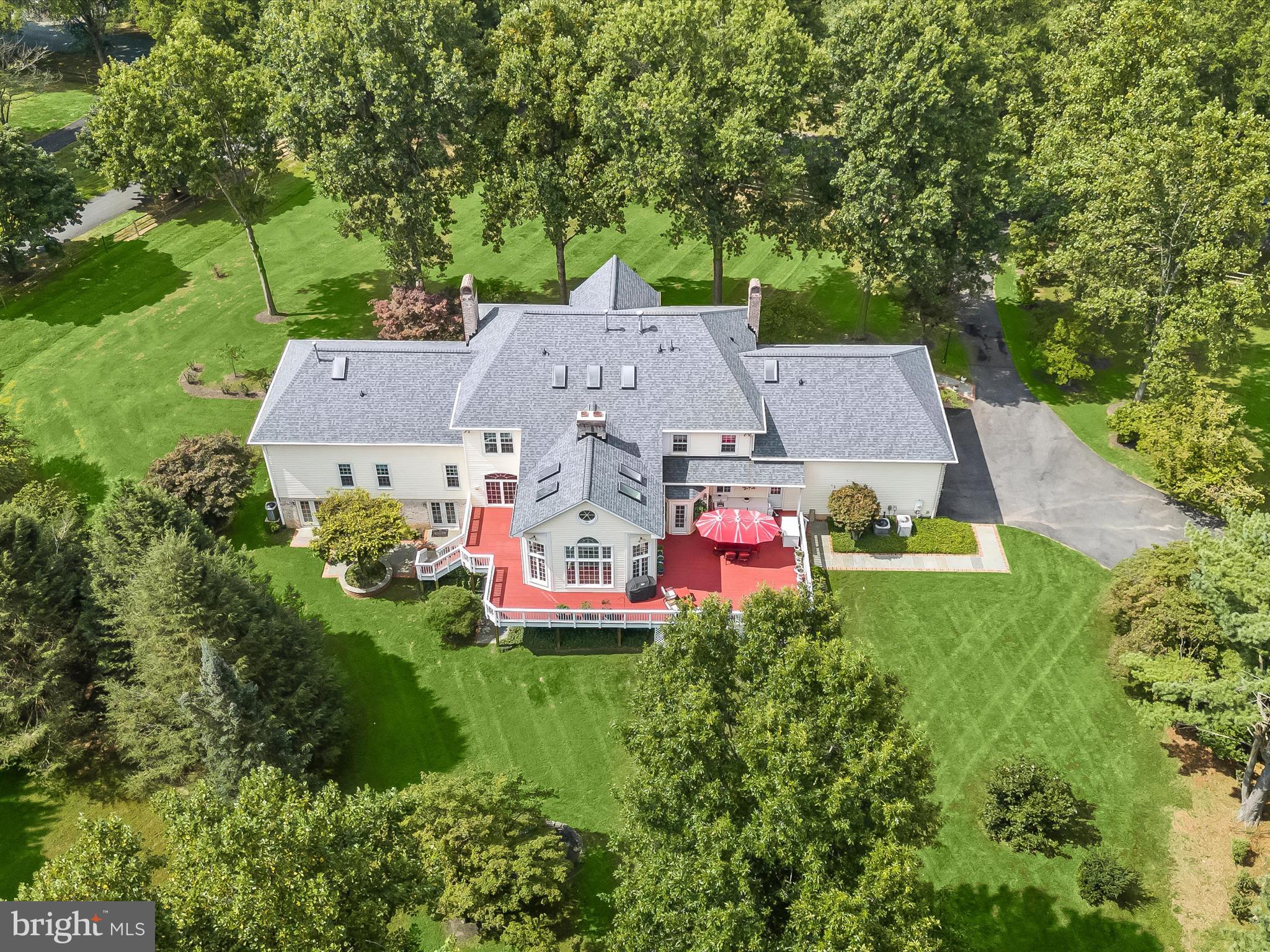 GREENHILLS FARM - Residential