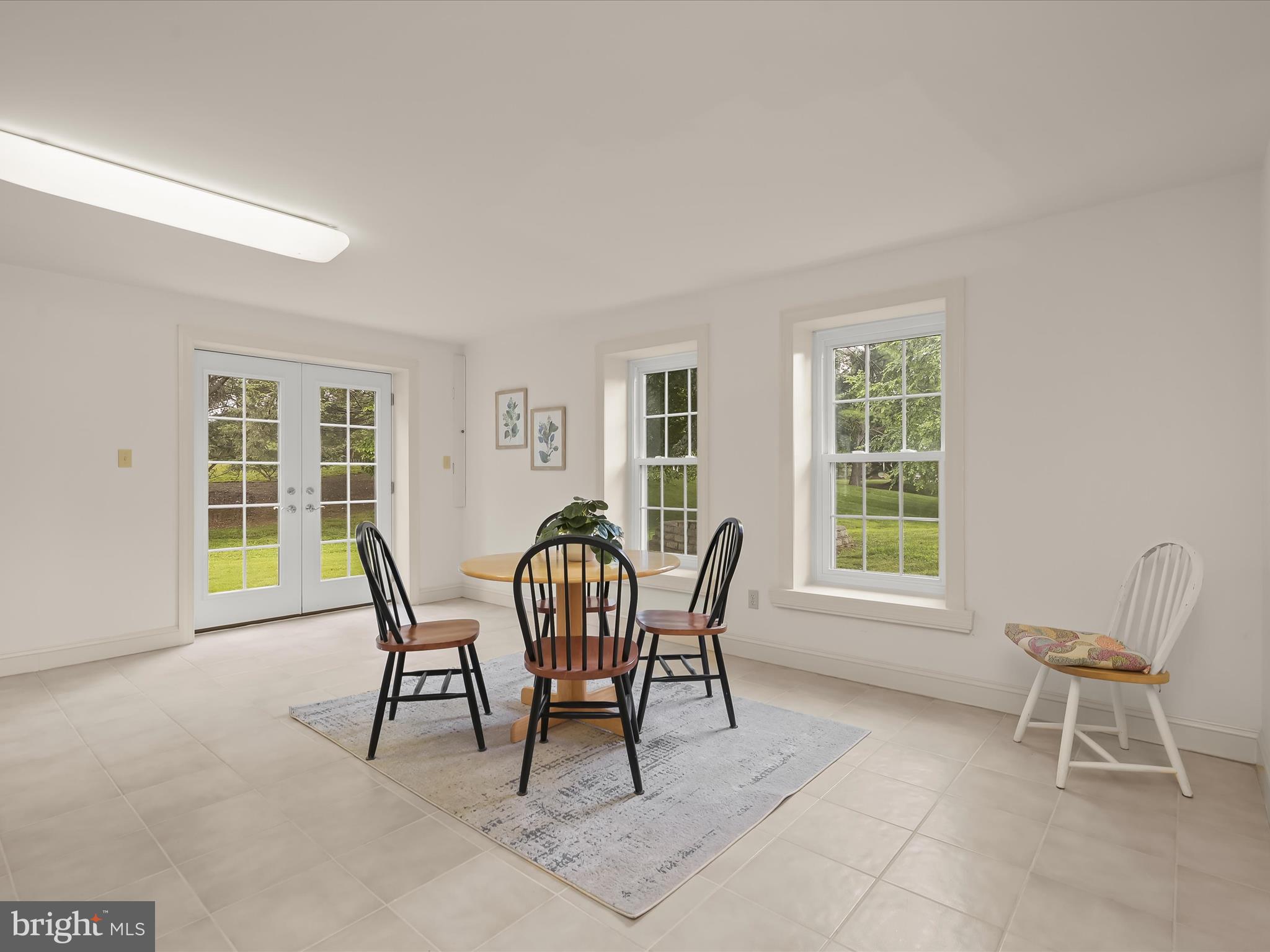 GREENHILLS FARM - Residential