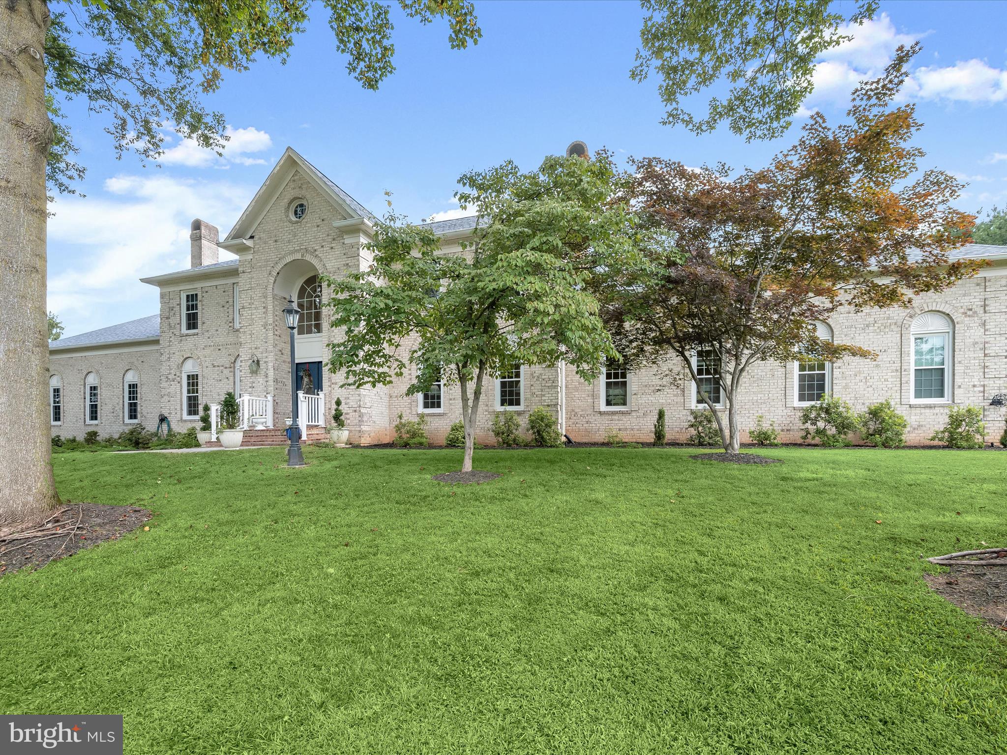 GREENHILLS FARM - Residential