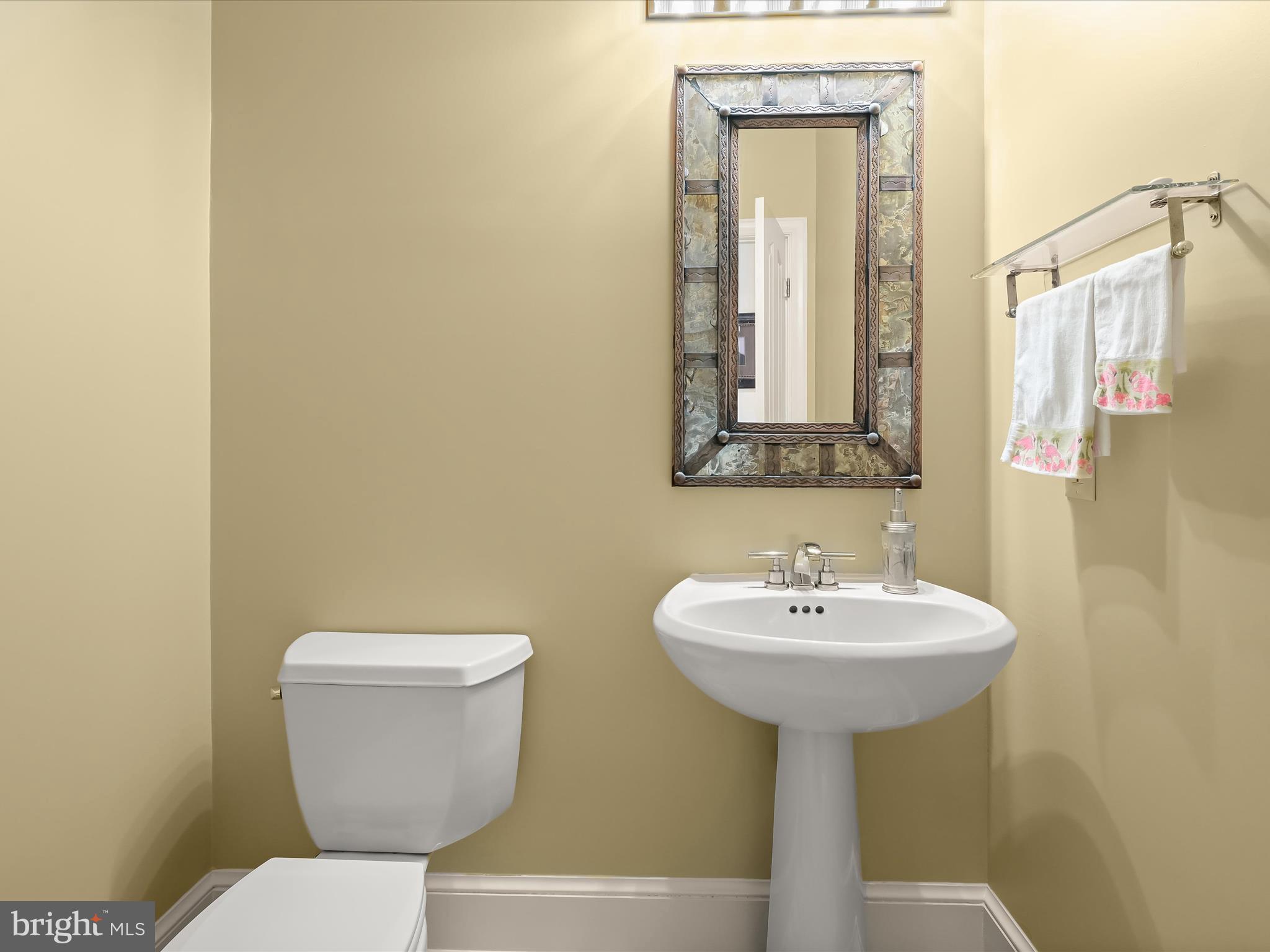 GREENHILLS FARM - Residential