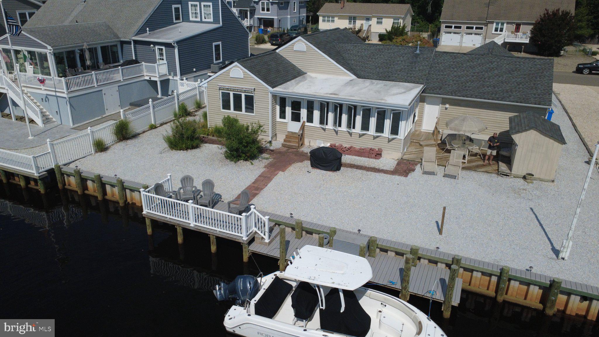 211 S WILLIAM COOK BOULEVARD