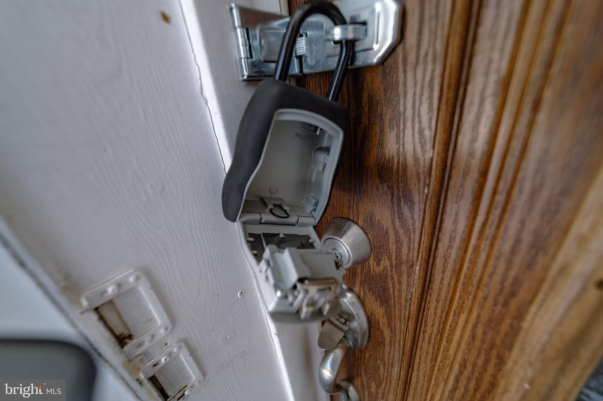 OAKLAWN - Residential