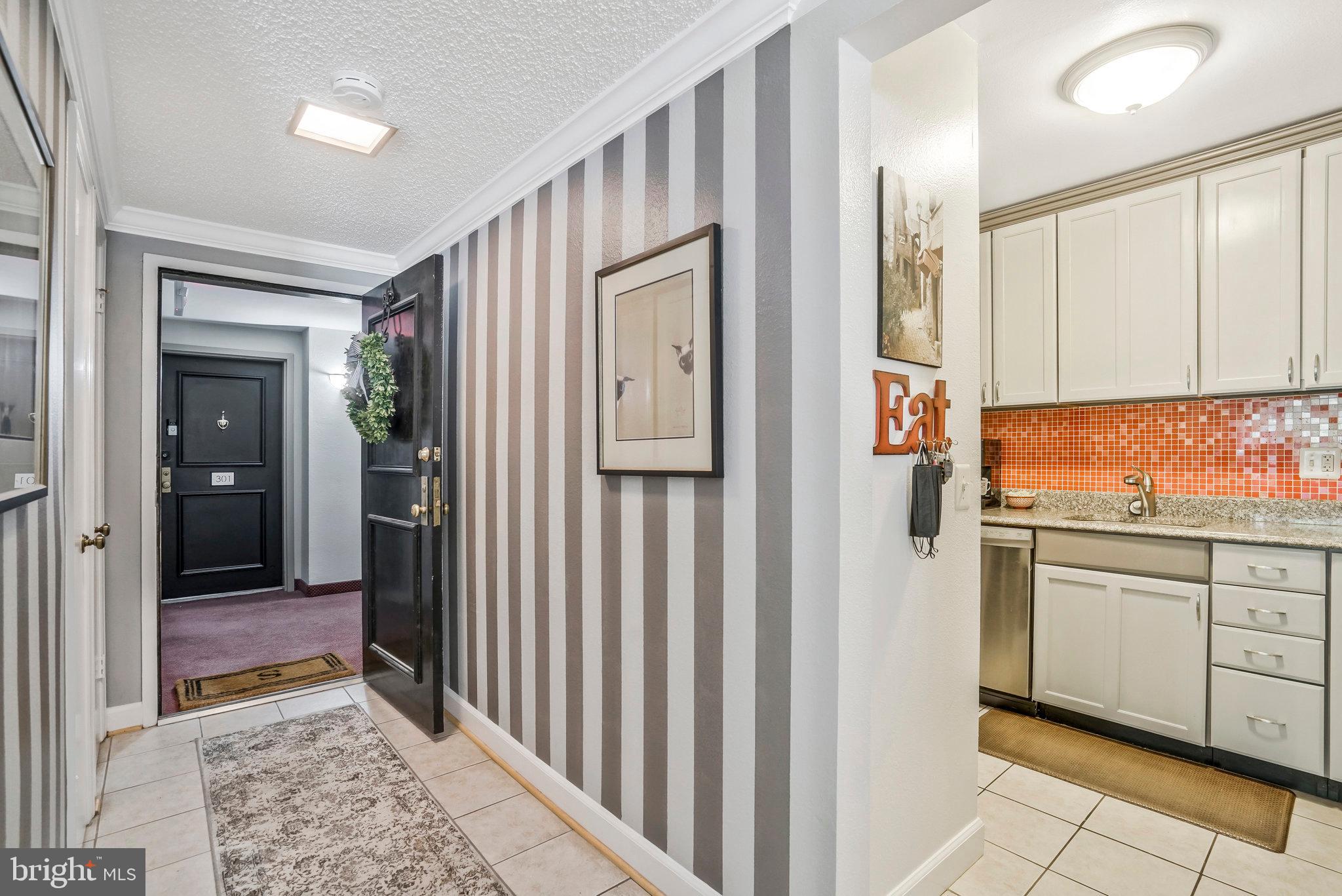 ALEXANDRIA KNOLLS - Residential