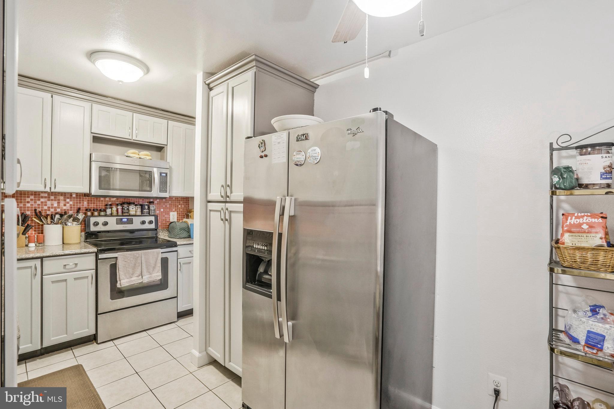 ALEXANDRIA KNOLLS - Residential