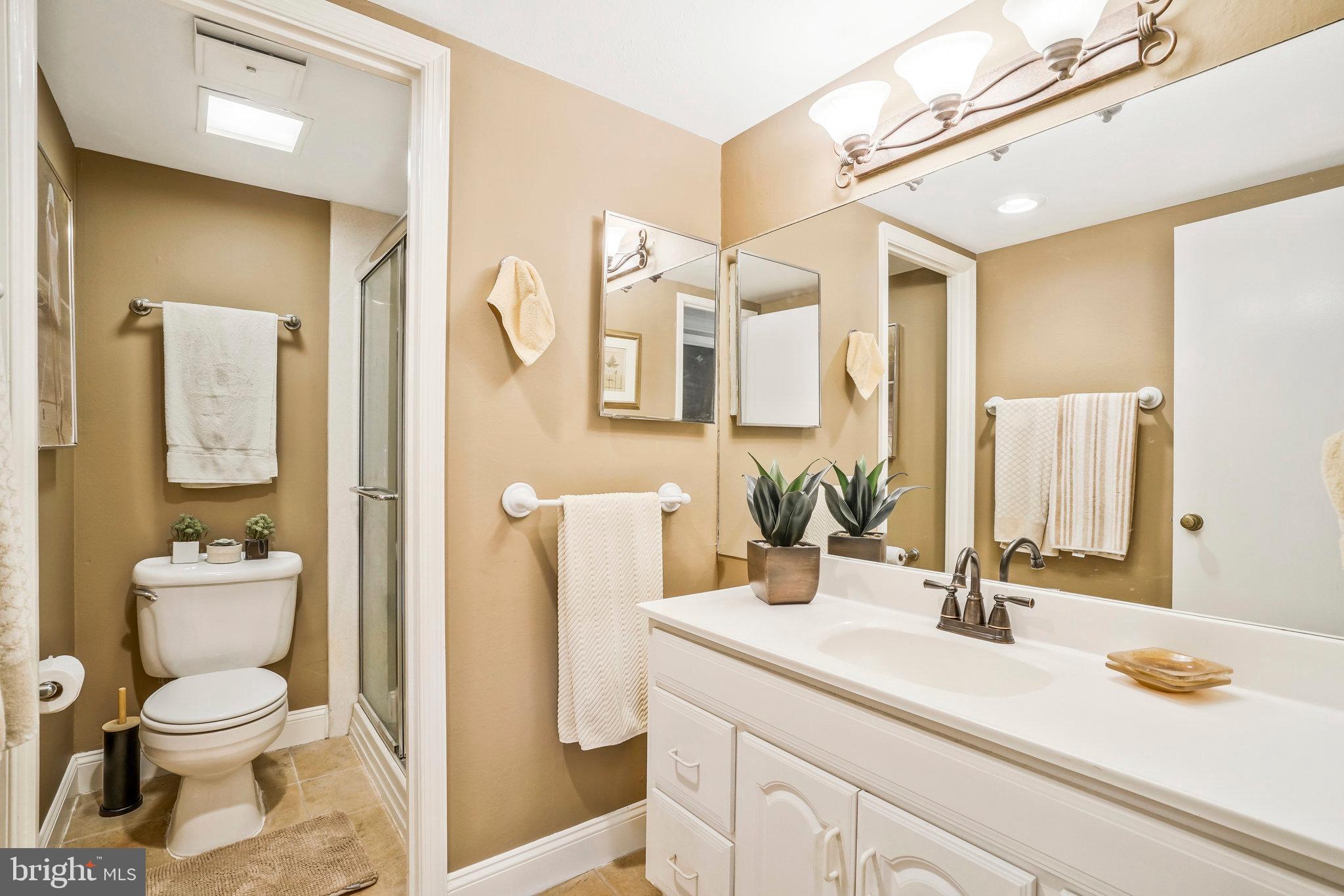 ALEXANDRIA KNOLLS - Residential