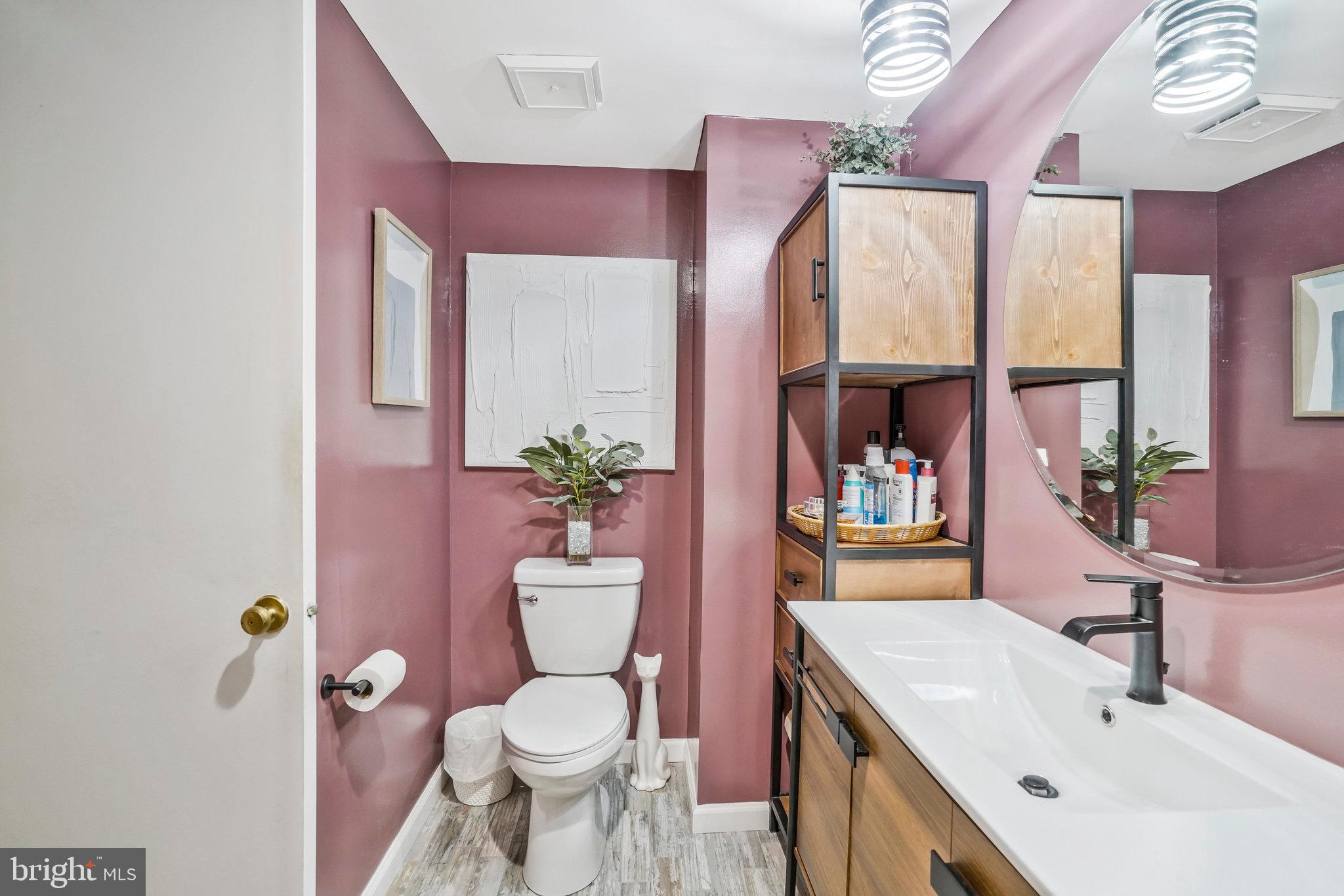 ALEXANDRIA KNOLLS - Residential