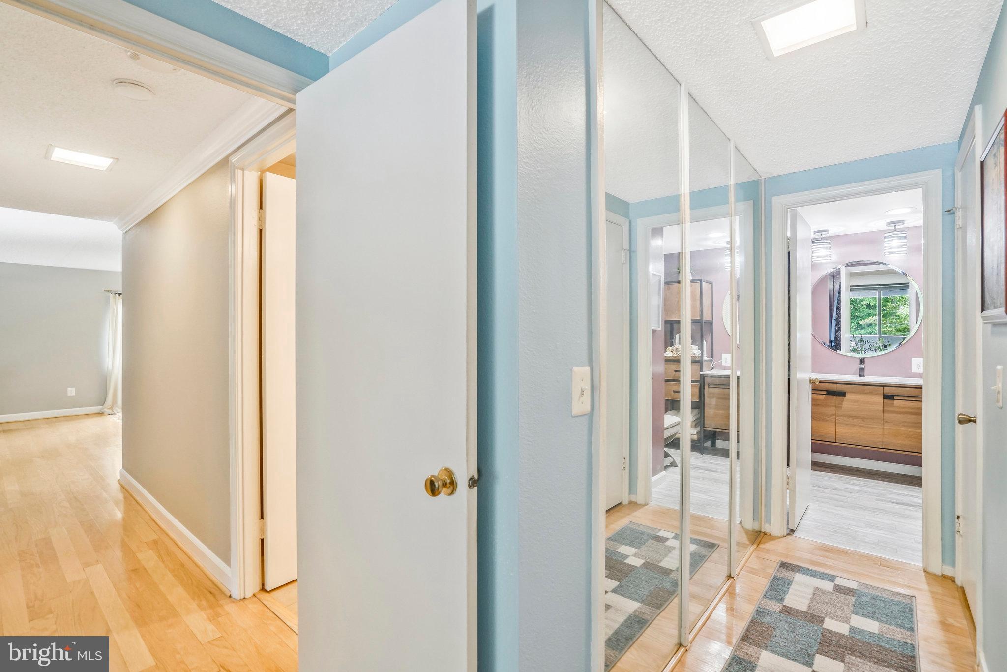 ALEXANDRIA KNOLLS - Residential