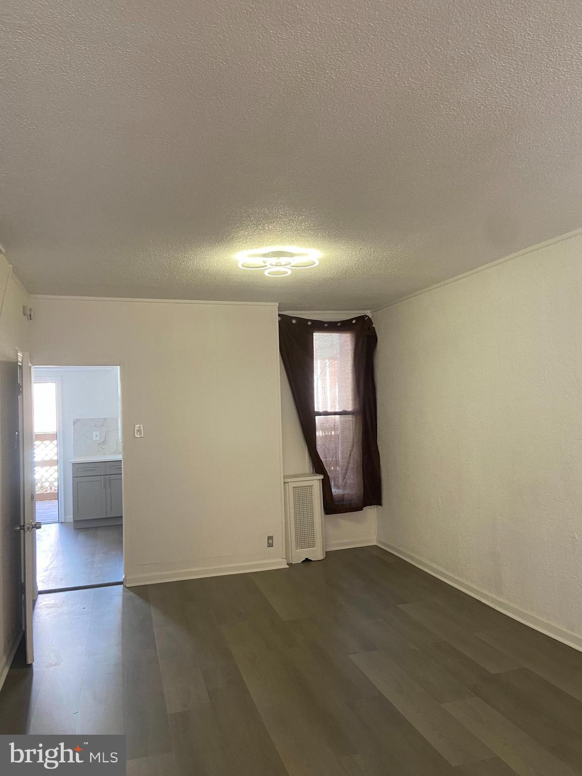 HOLMESBURG - Residential