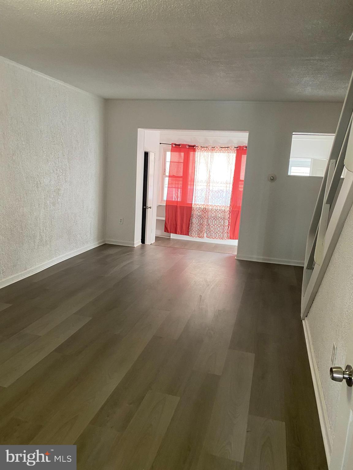 HOLMESBURG - Residential