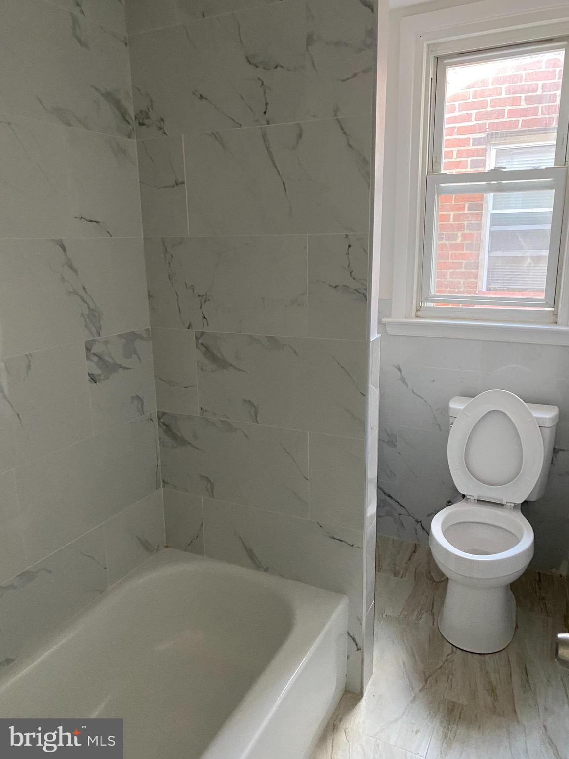 HOLMESBURG - Residential