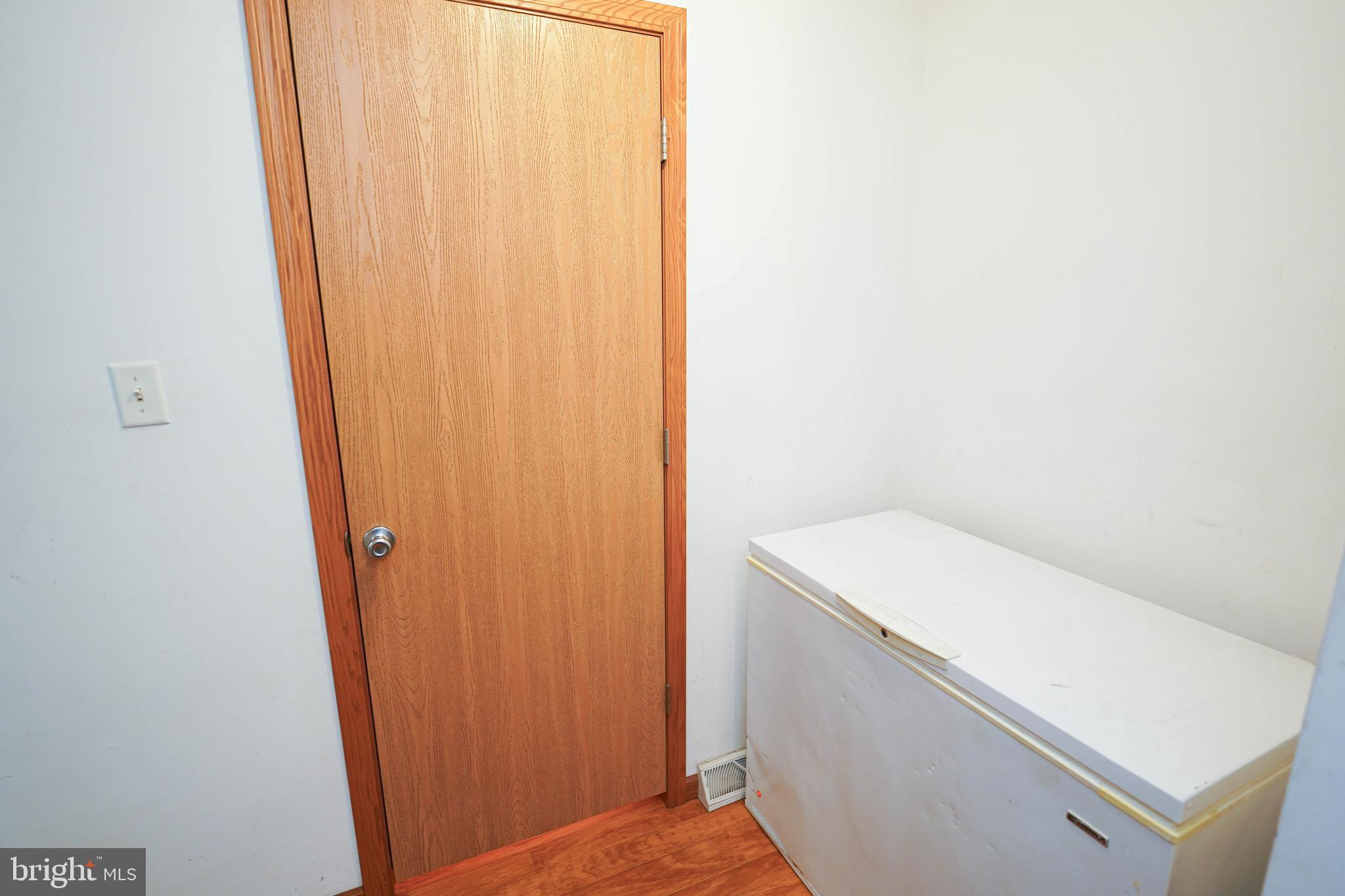 HURLOCK - Residential