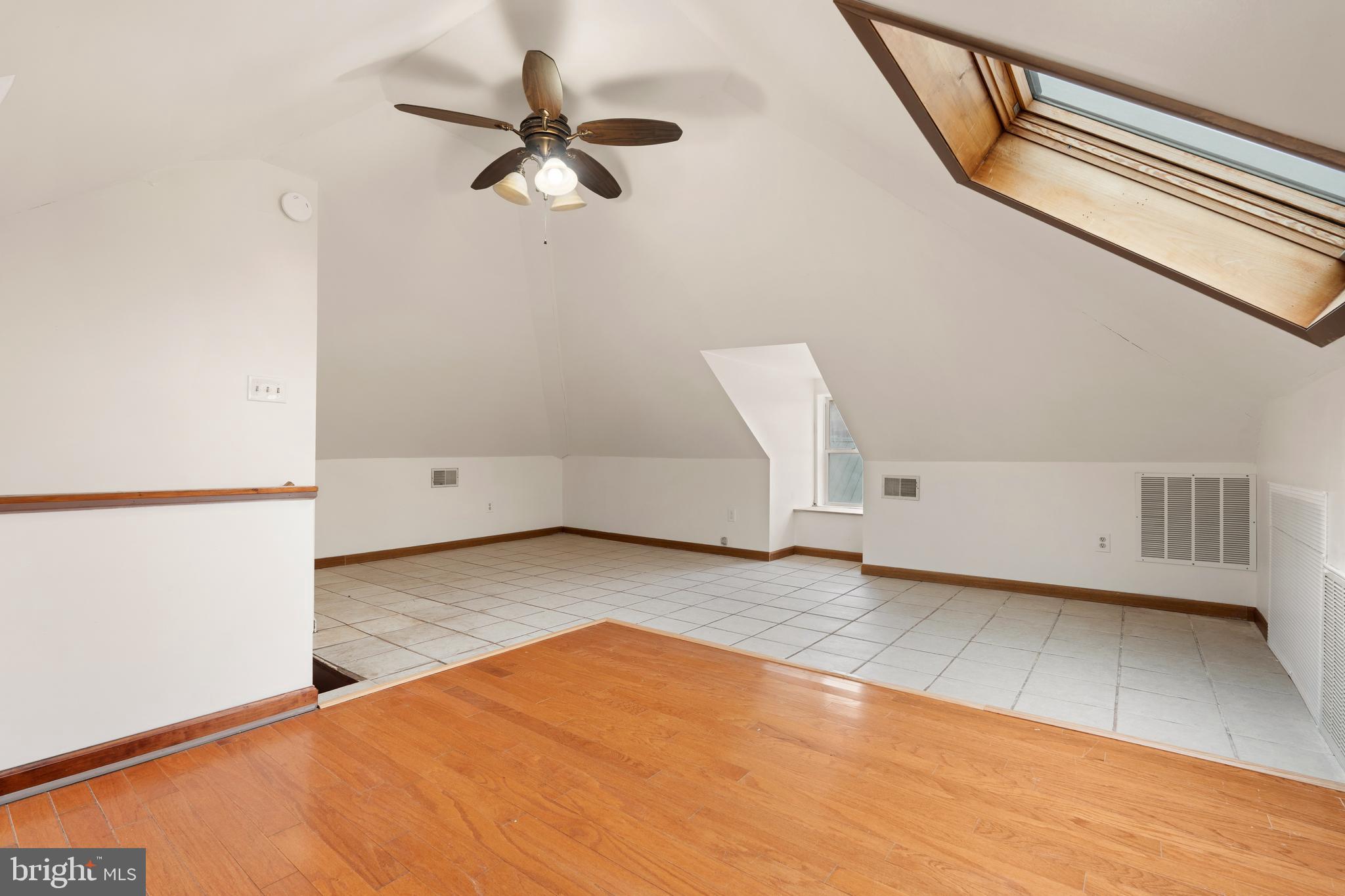 HAGERSTOWN - Residential