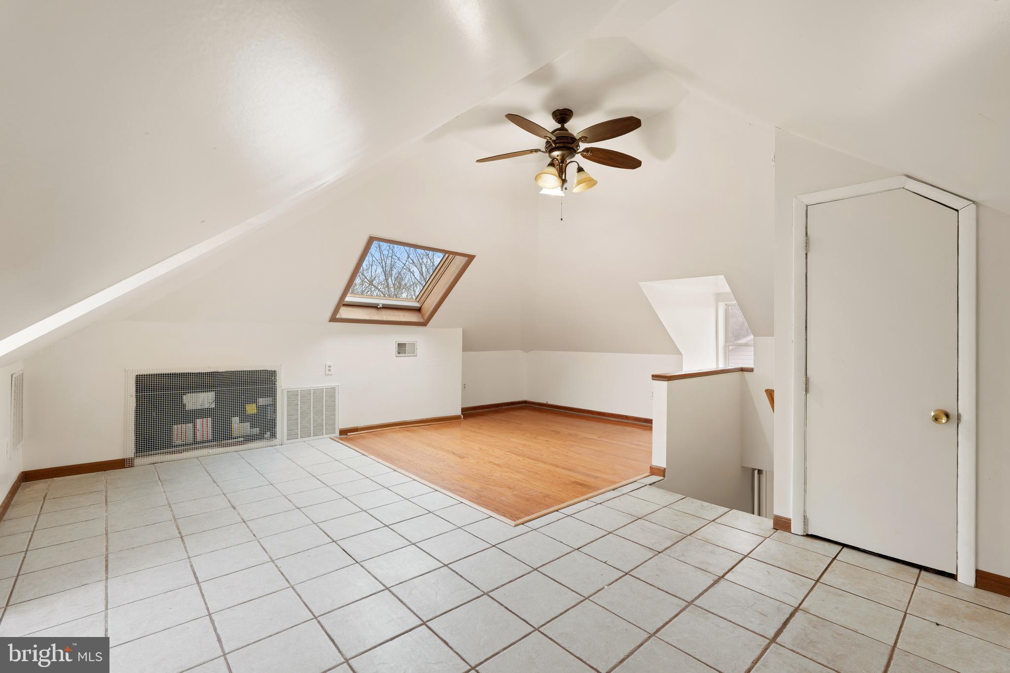 HAGERSTOWN - Residential