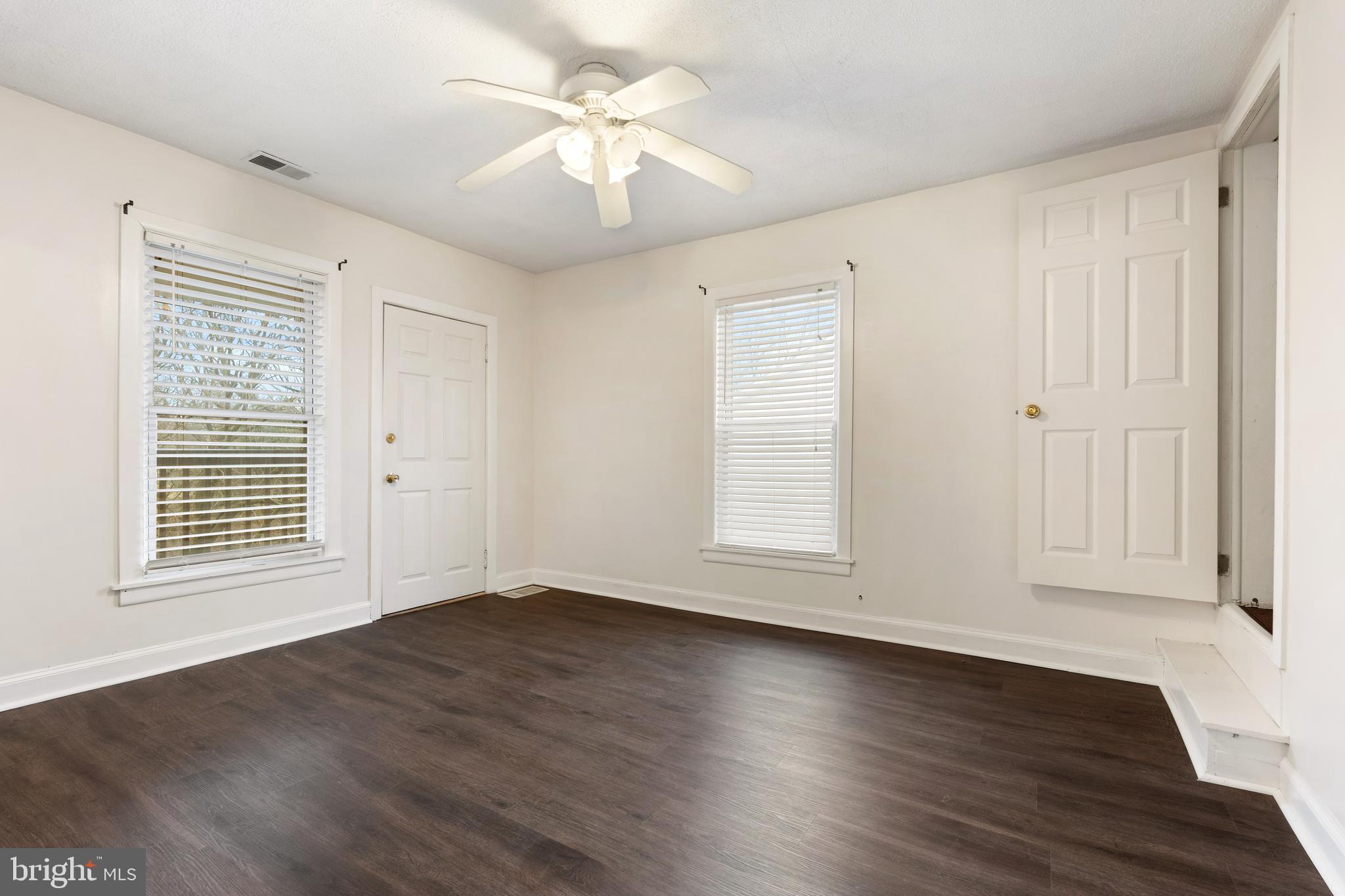 HAGERSTOWN - Residential