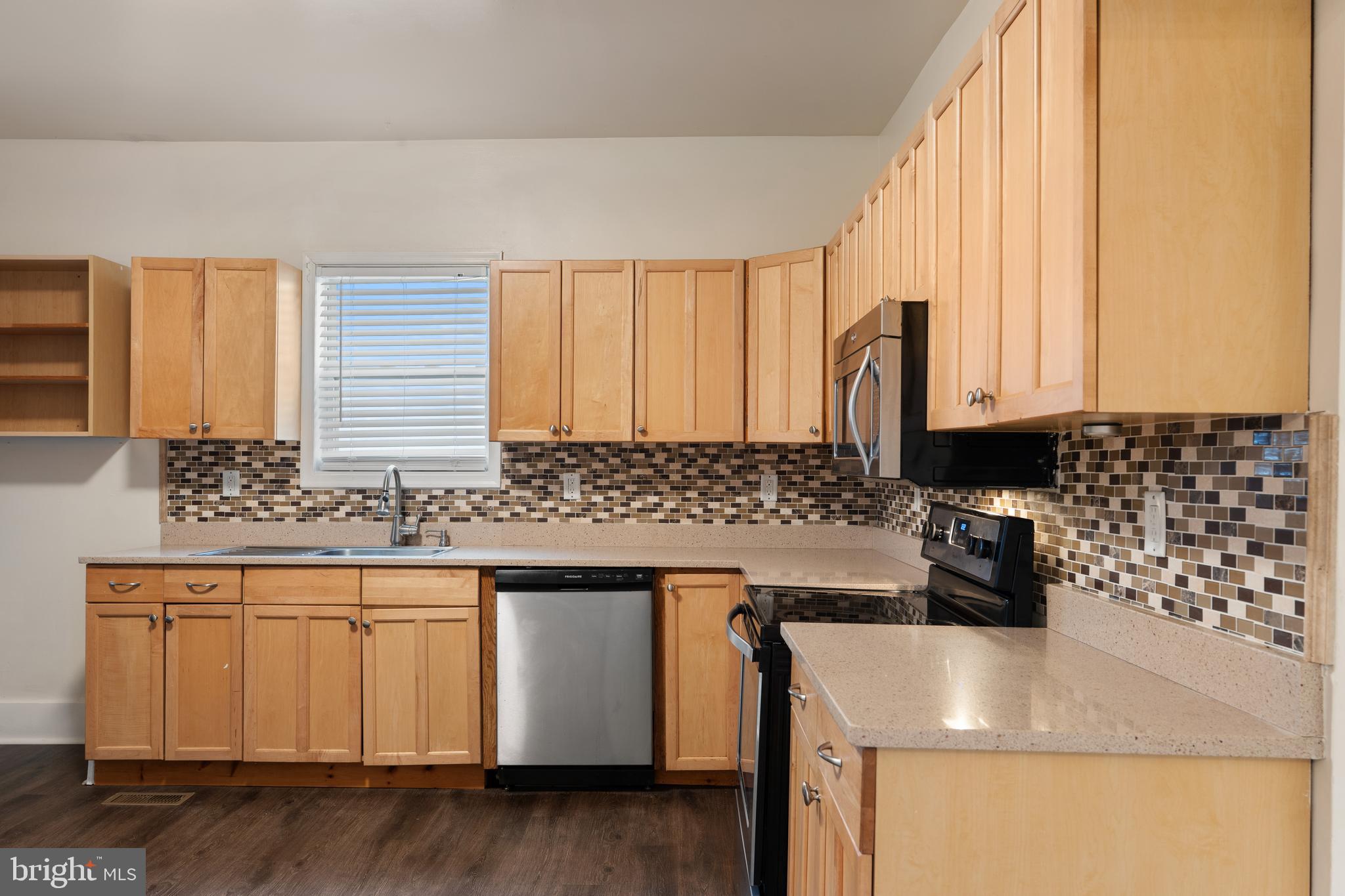 HAGERSTOWN - Residential