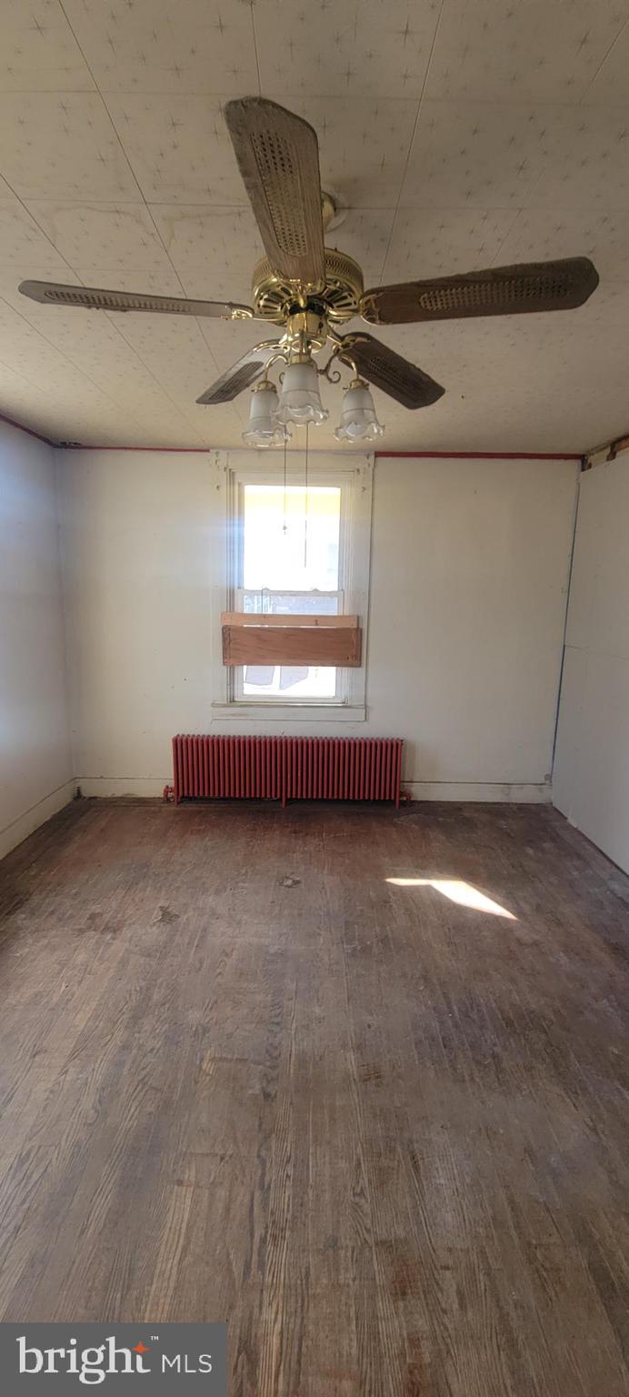 MONTEBELLO - Residential