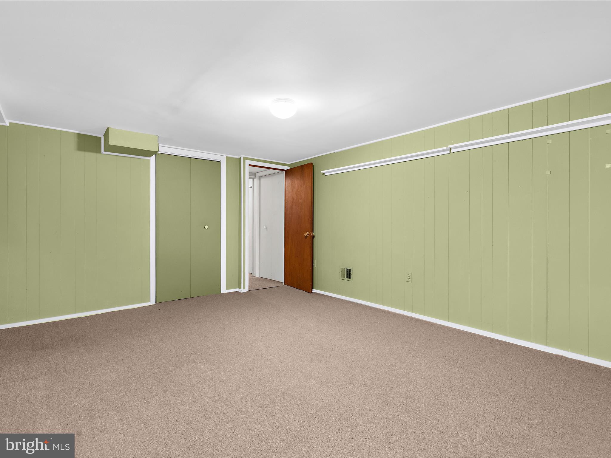 WESTVIEW PARK - Residential