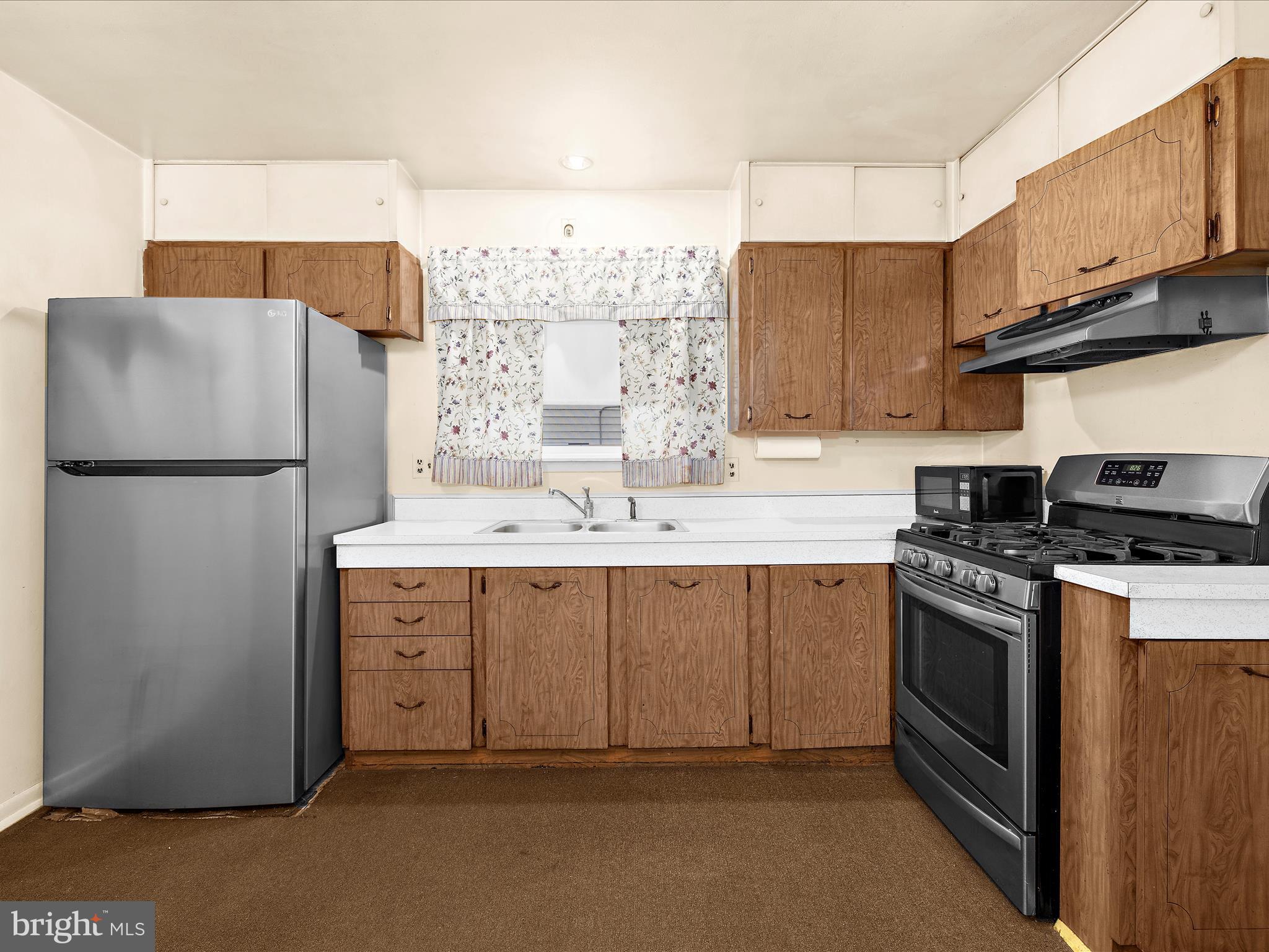 WESTVIEW PARK - Residential