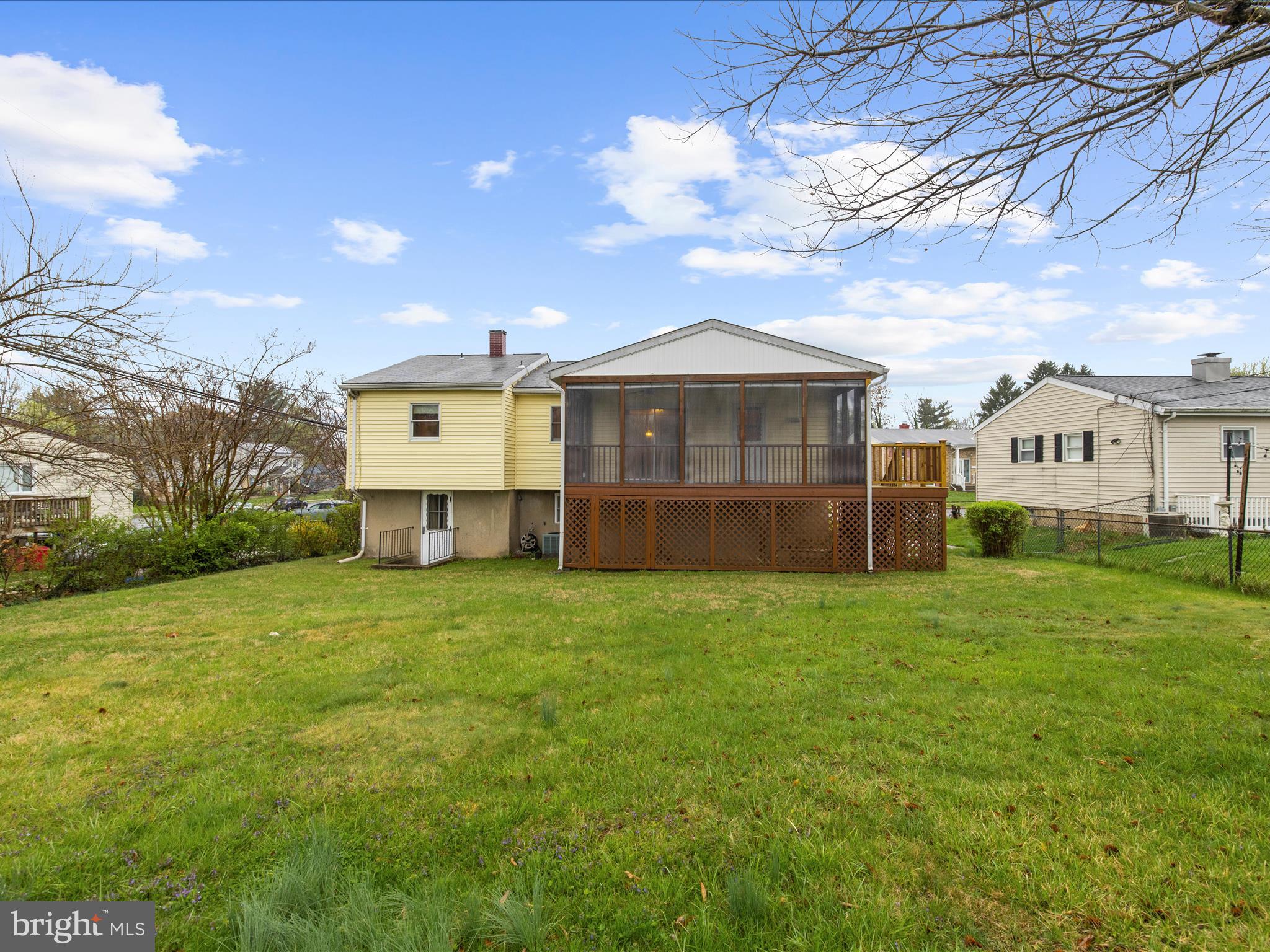 WESTVIEW PARK - Residential