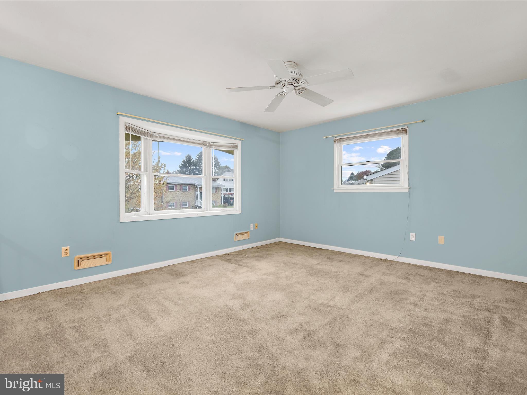 WESTVIEW PARK - Residential