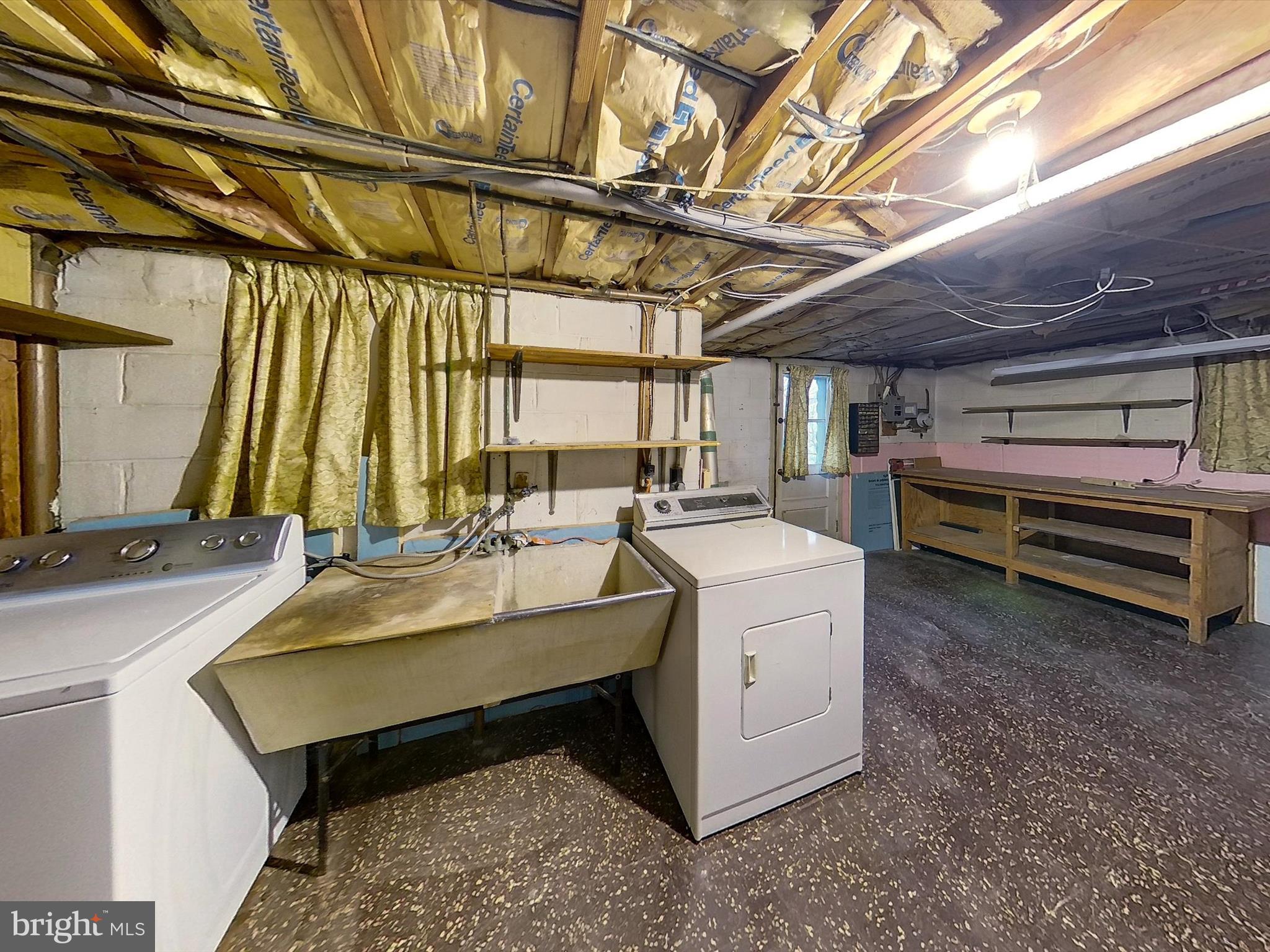 WESTVIEW PARK - Residential