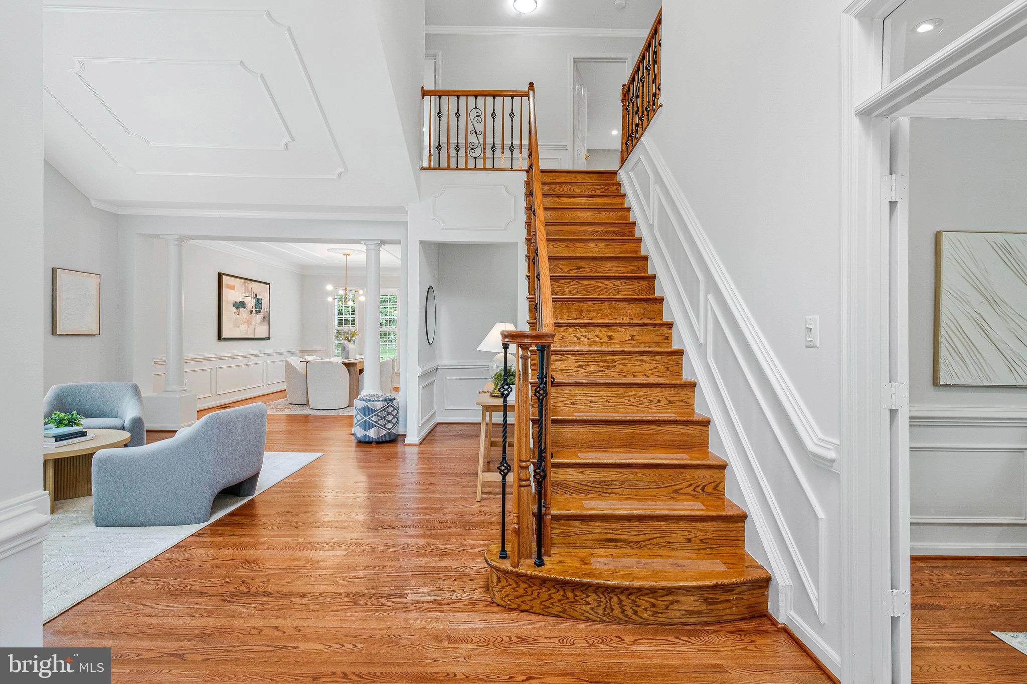 5811 VALLEY VIEW
