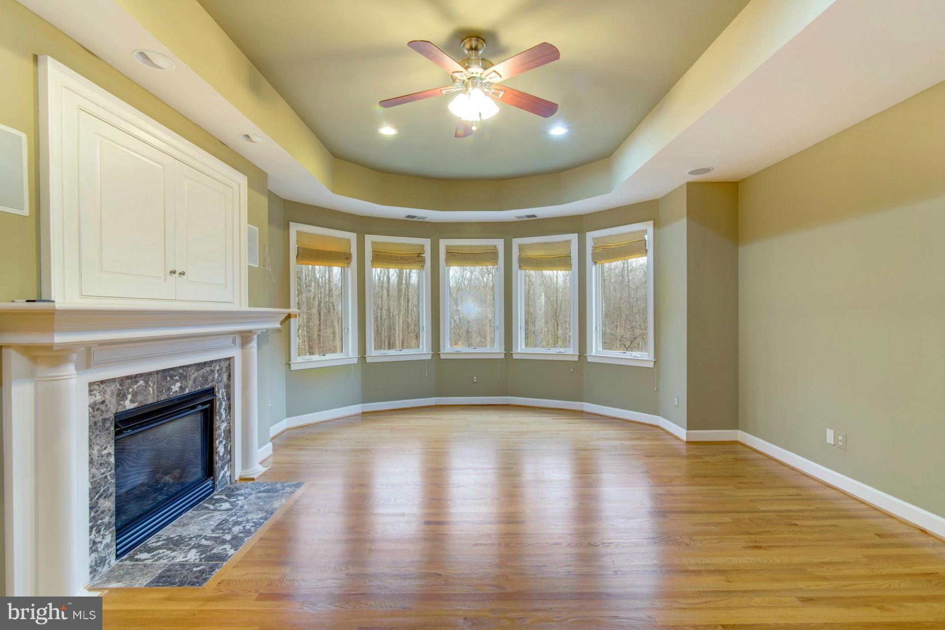 GARFIELD PARK - Farm