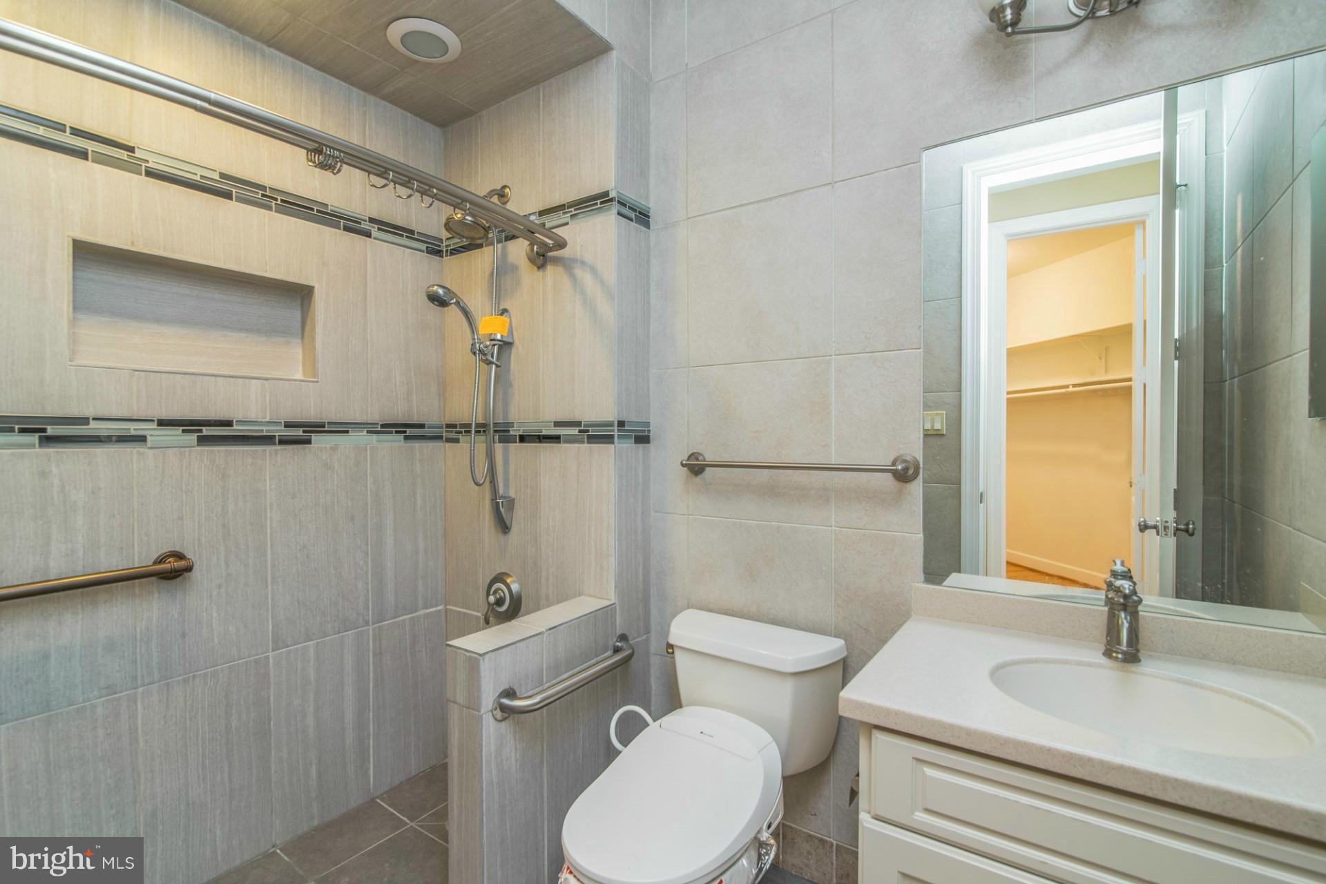 GARFIELD PARK - Farm