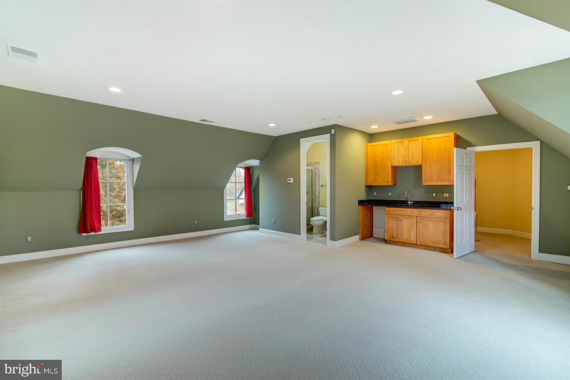 GARFIELD PARK - Farm