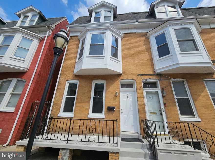 New price and a fresh look! Check out this 4-bedroom, 1 full bathroom city row home with low taxes, conveniently located near downtown York. Featuring spacious rooms and comfortable living areas. Schedule your showing today!
