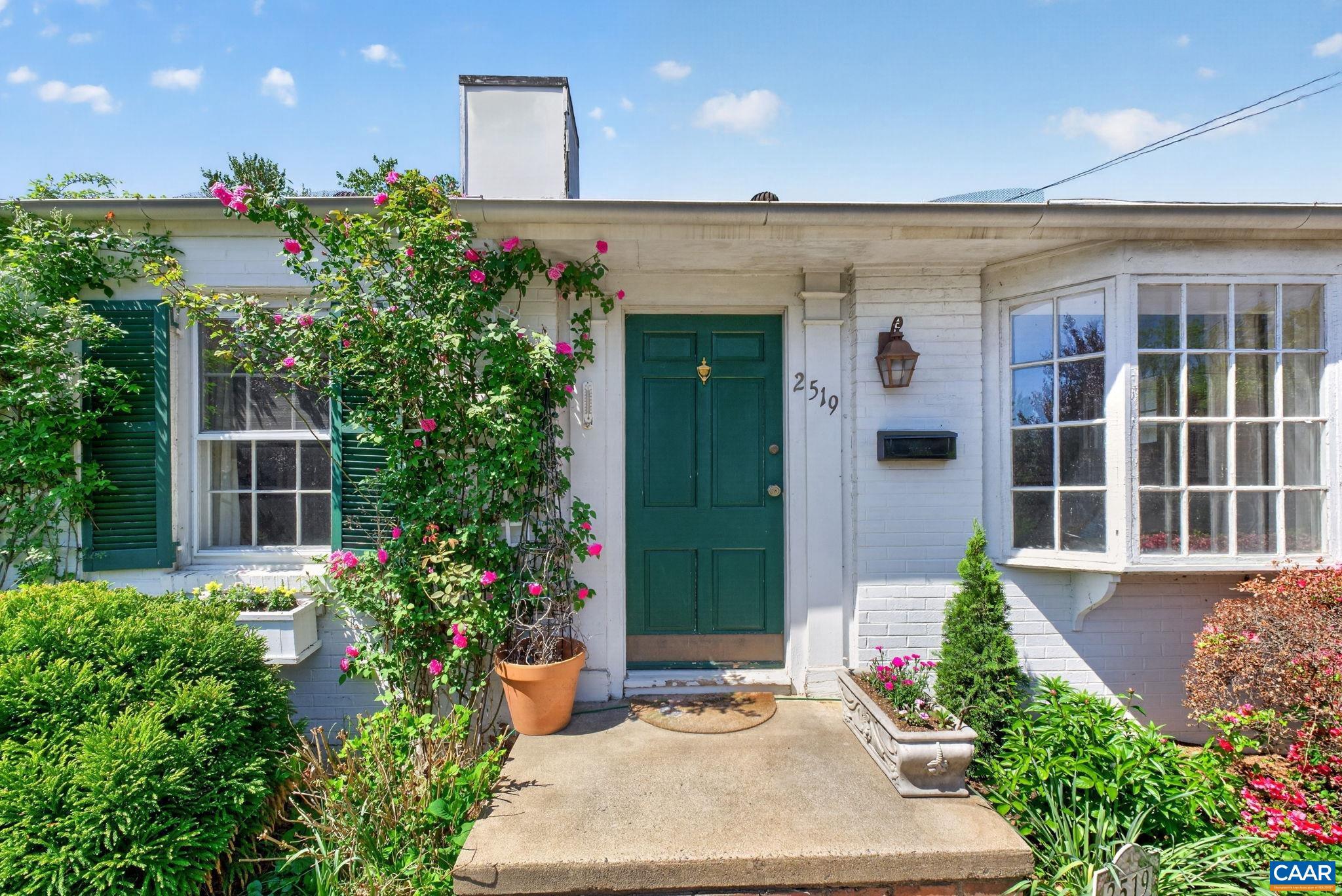 2519 COMMONWEALTH DR