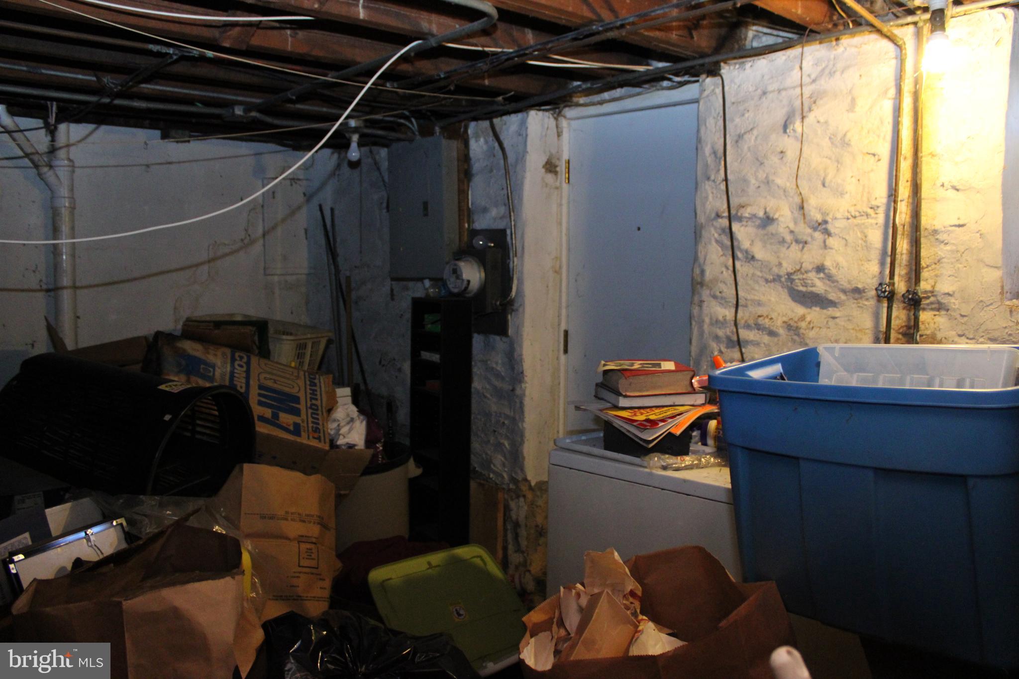 MONDAWMIN - Residential