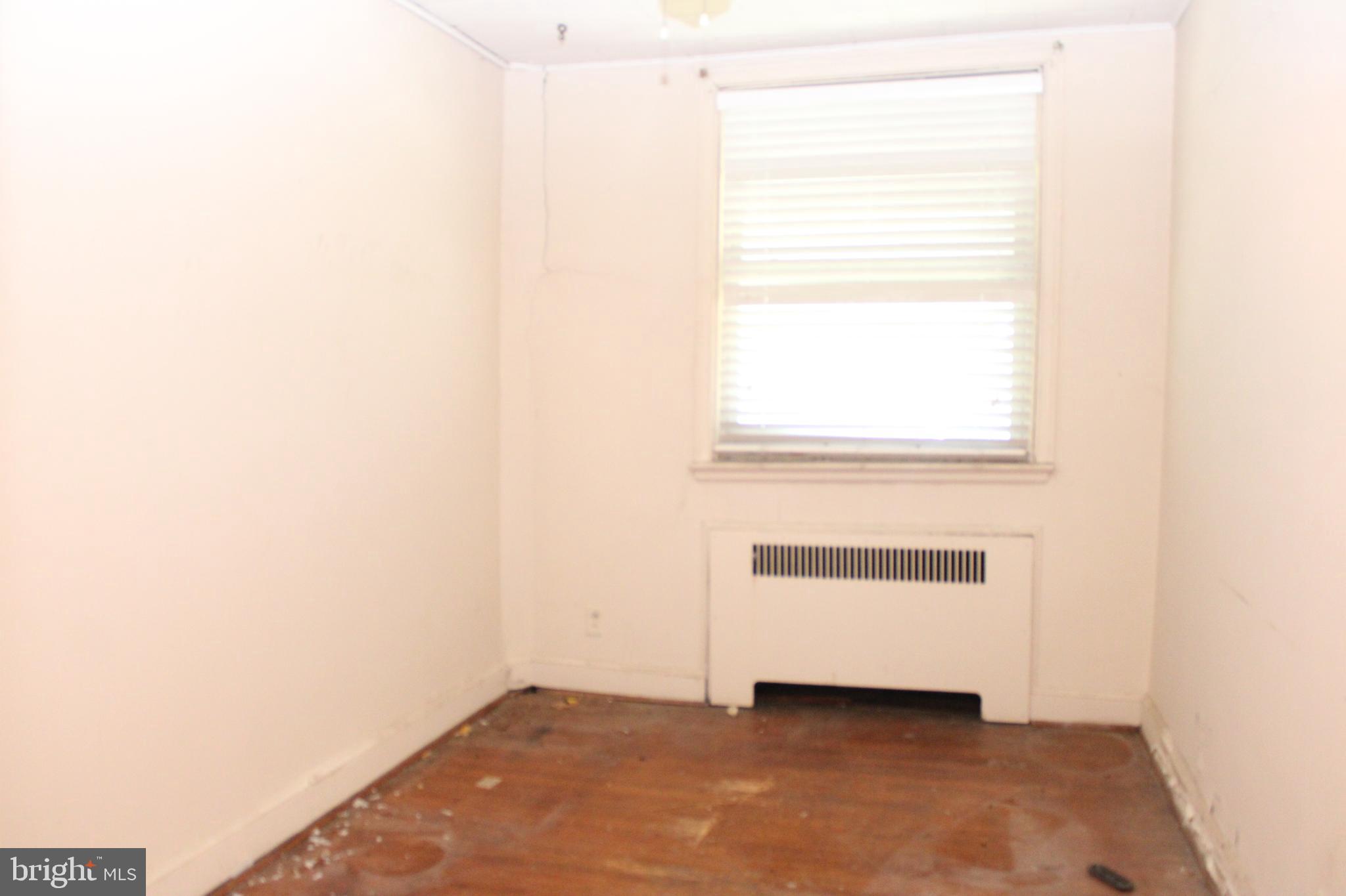 MONDAWMIN - Residential