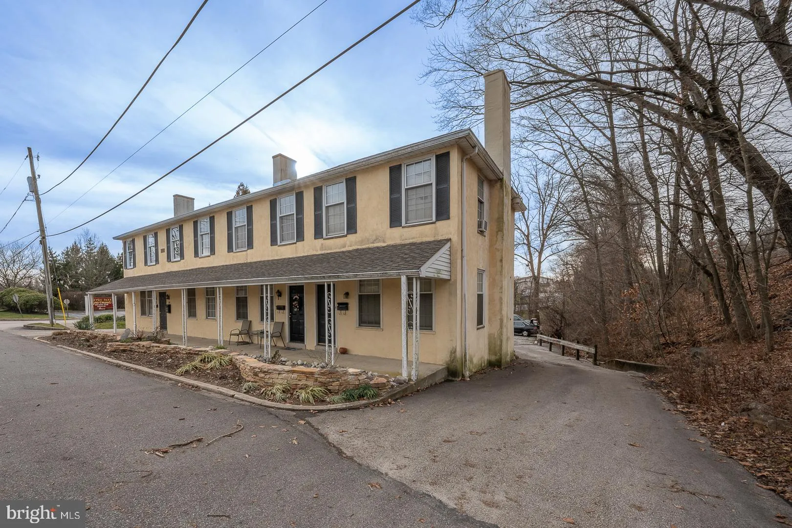 Devon, Pennsylvania 19333, United States, 2 Bedrooms Bedrooms, ,2 BathroomsBathrooms,Residential,Active,205609