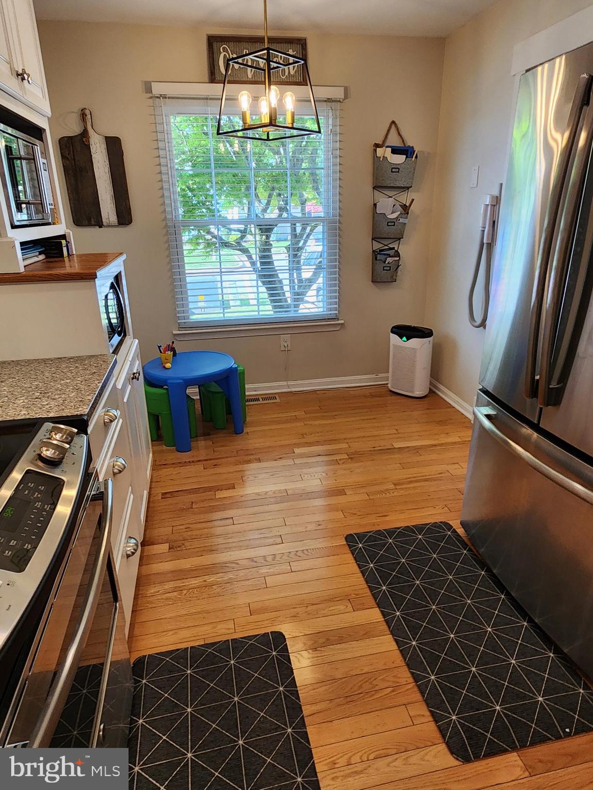 PINEDALE WOODS - Residential