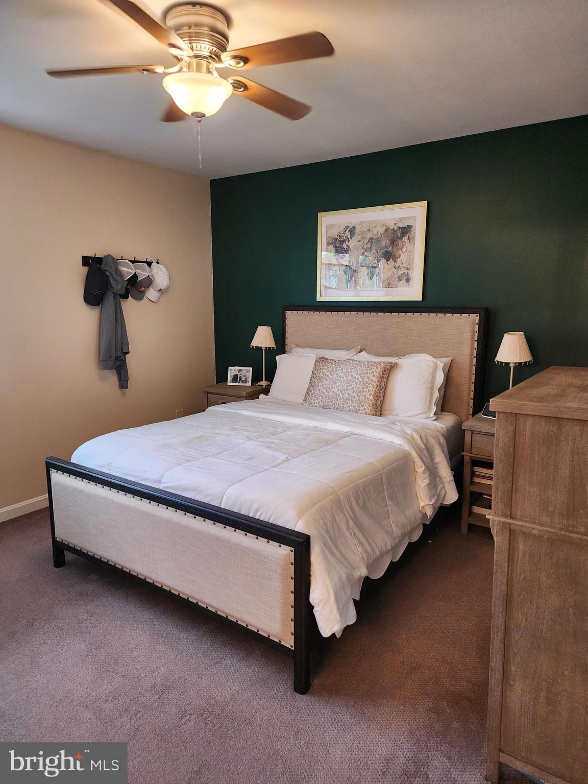 PINEDALE WOODS - Residential