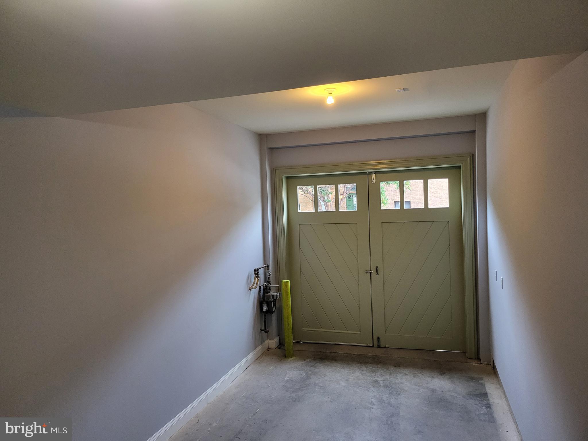 FELLS POINT HISTORIC DISTRICT - Residential Lease