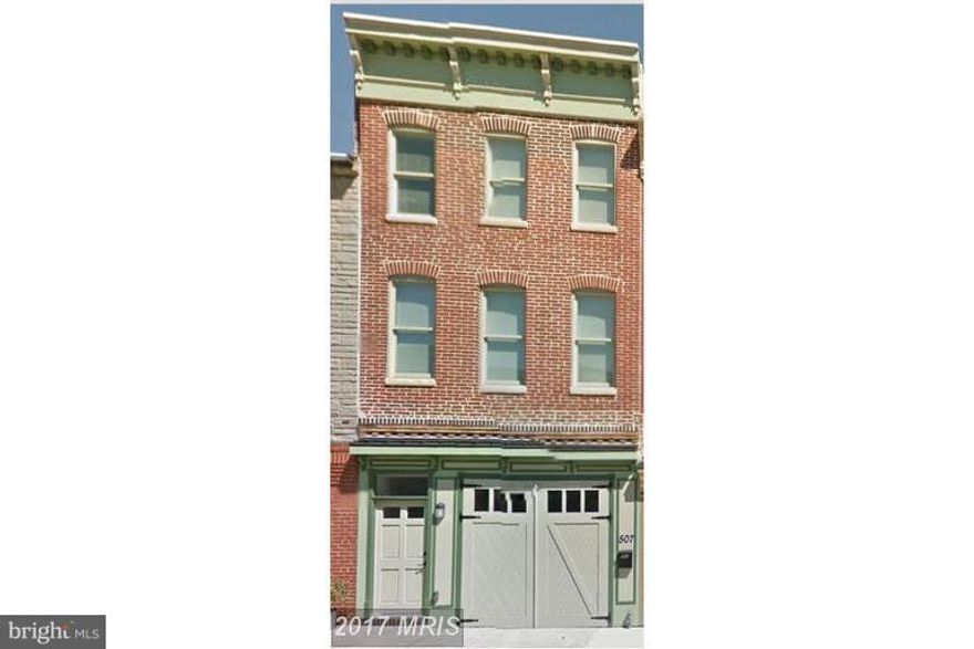 This beautiful, spacious townhome is conveniently located in the Fells Point area. This home features 3 bedrooms, 2.5 bathrooms, hardwood floors, a large gourmet kitchen and separate dining room.   Huge Second level living room with overlook to kitchen.  This space is designed to entertain! Schedule a showing to see this rental home we are sure you will love it! Also, includes parking garage!