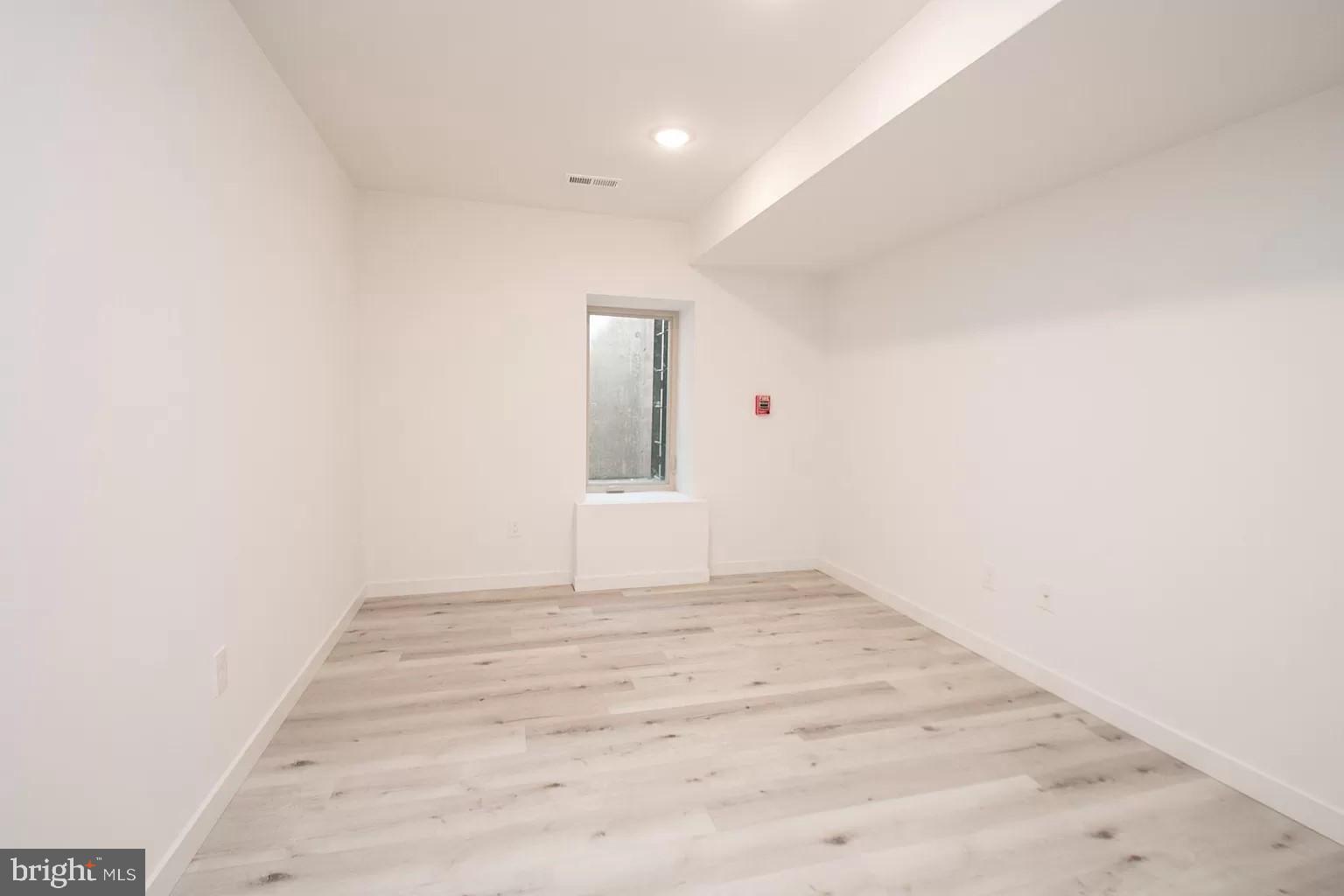 WEST PHILADELPHIA - Residential Lease