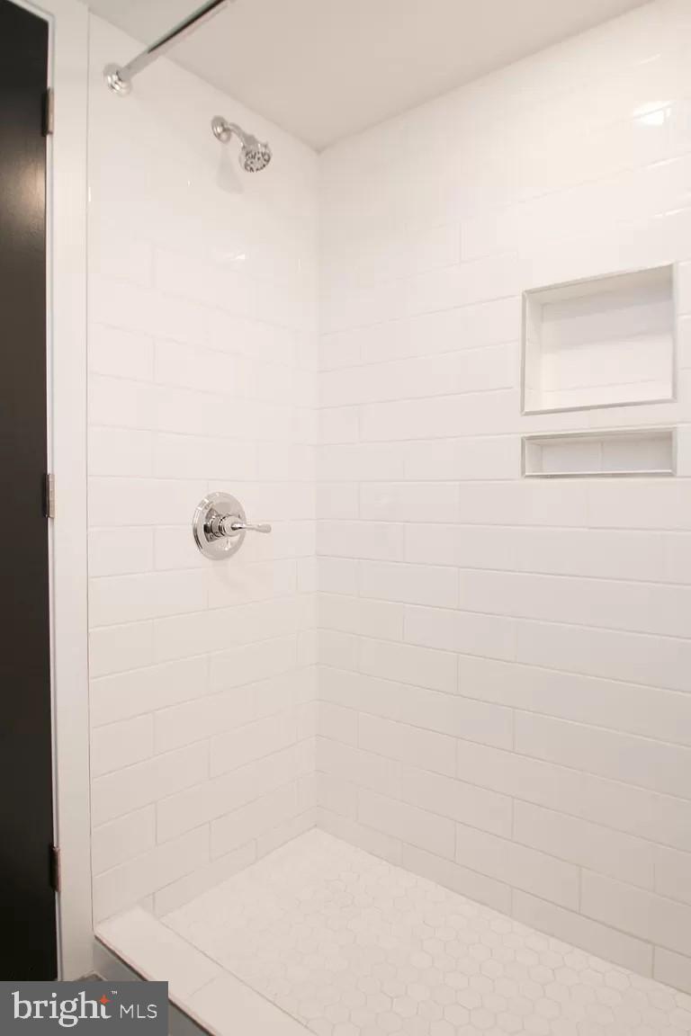 WEST PHILADELPHIA - Residential Lease